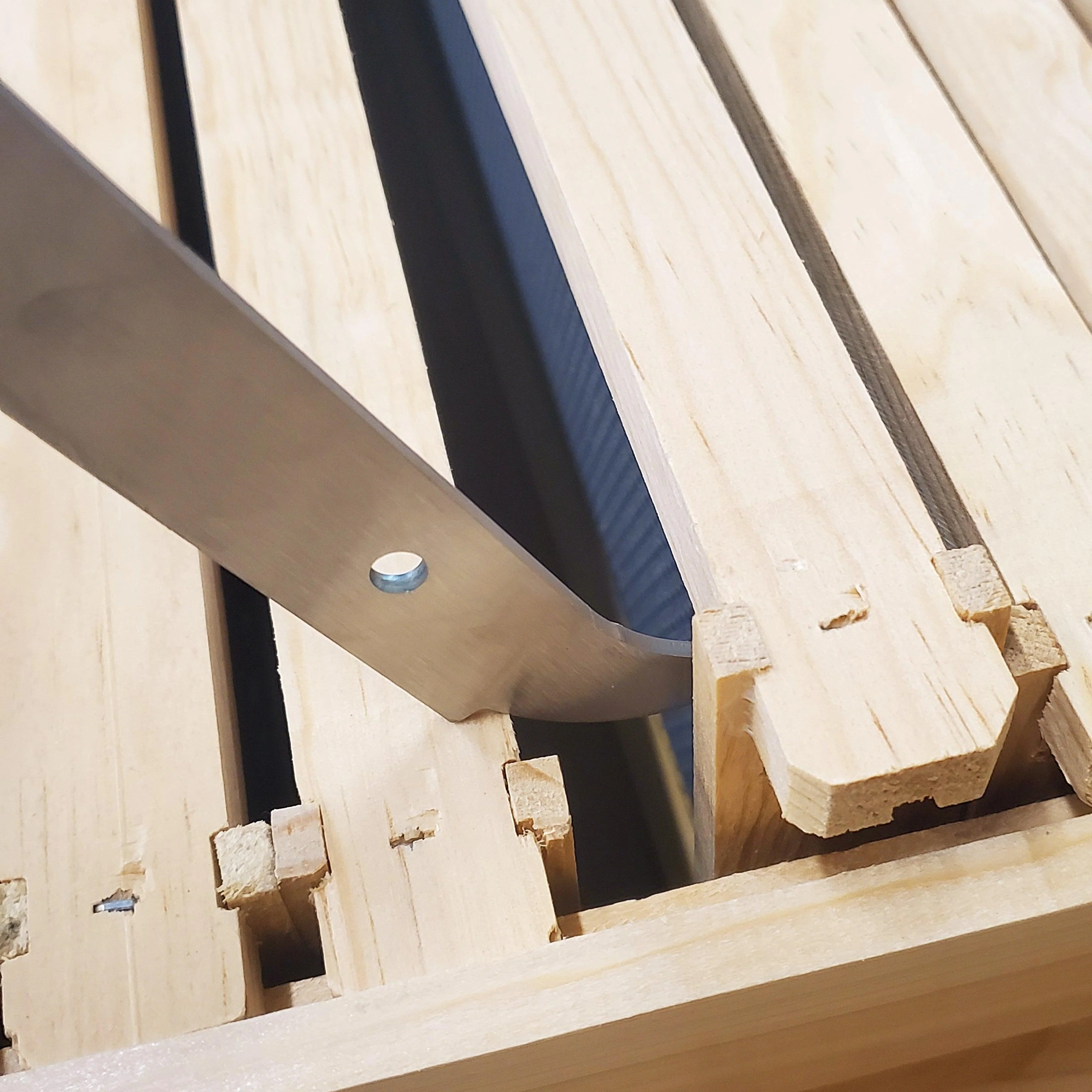 10 1/2-inch Lifter Pro Hive Tool - Image 6