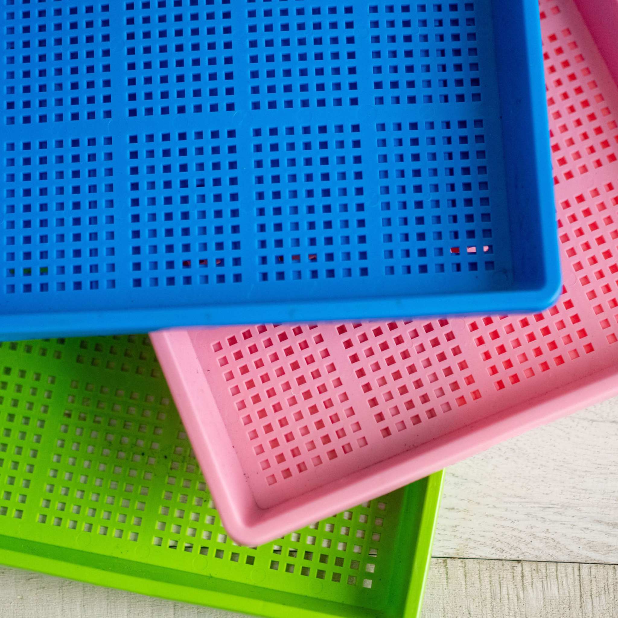 1020 Mesh Trays Shallow Extra Strength Colors -  1" Deep - Image 2