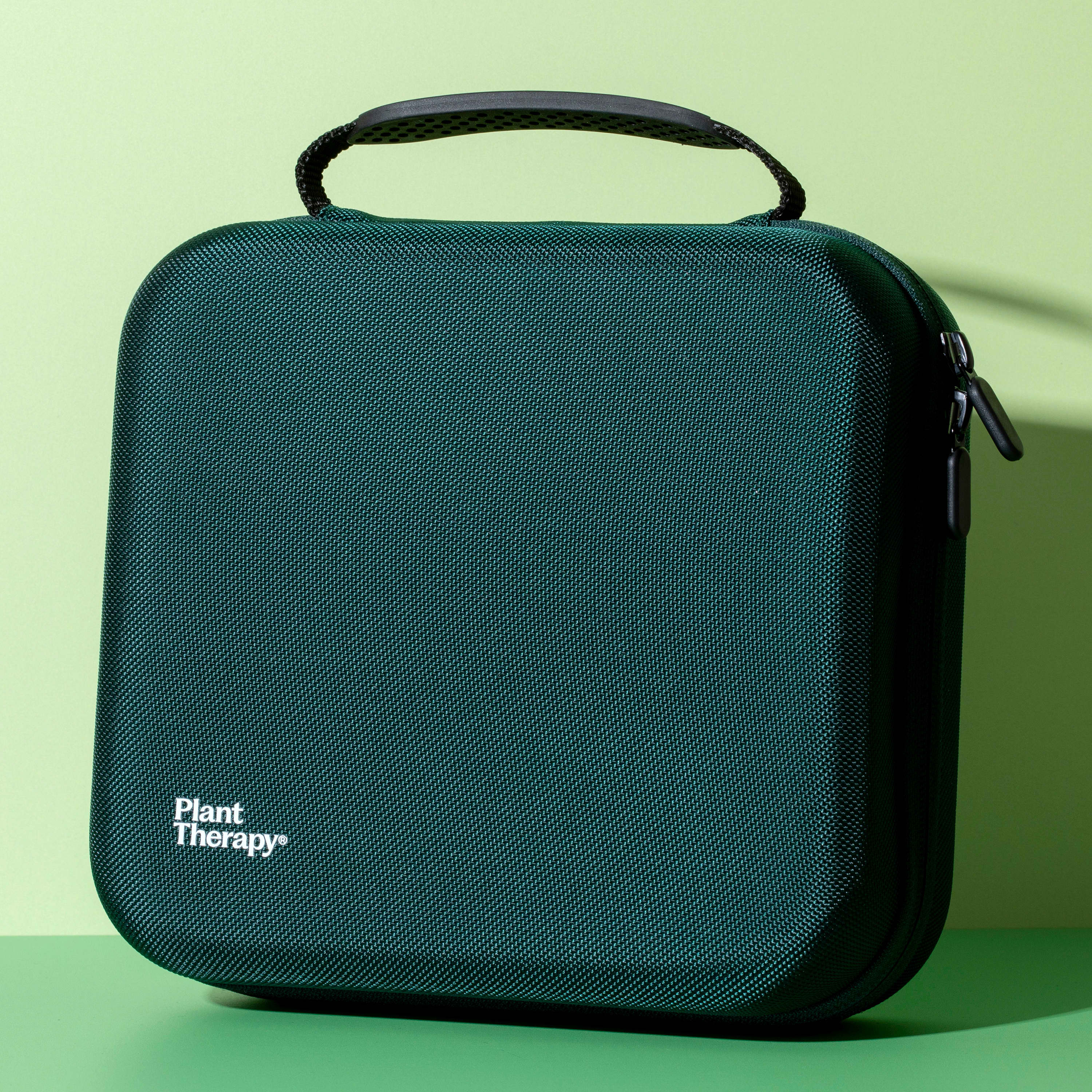 15 & 15 Essential Oil Set with Carrying Case - Image 9