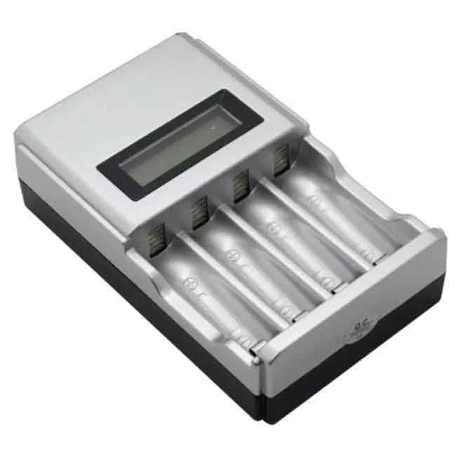 4 Bay AA Battery Charger - Image 6