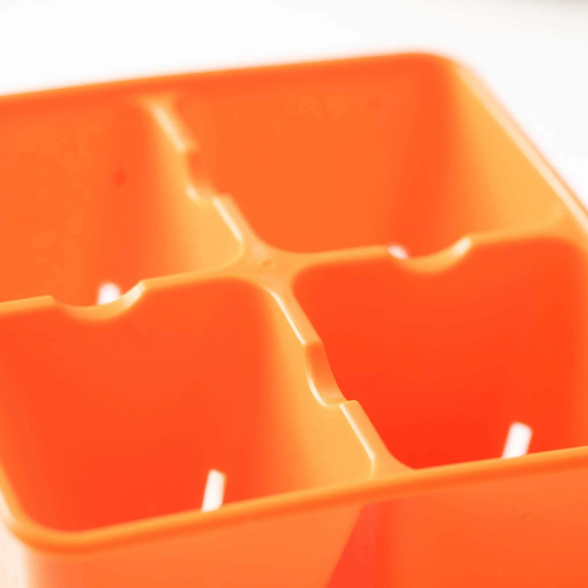 4 Cell Plug Tray Inserts - Image 21