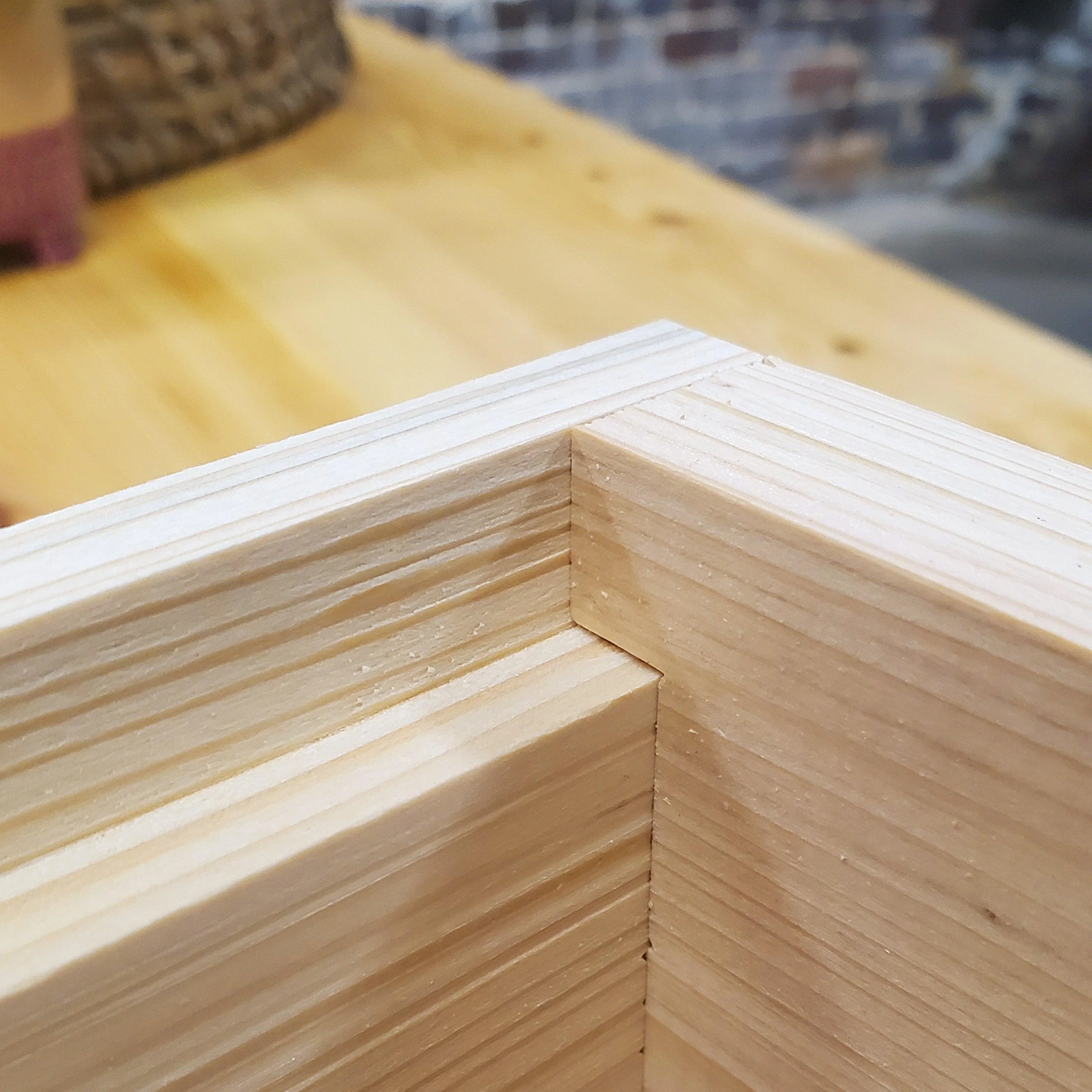 5-Frame Complete, Medium 6 5/8-inch Box with Frames and Foundation - Image 14
