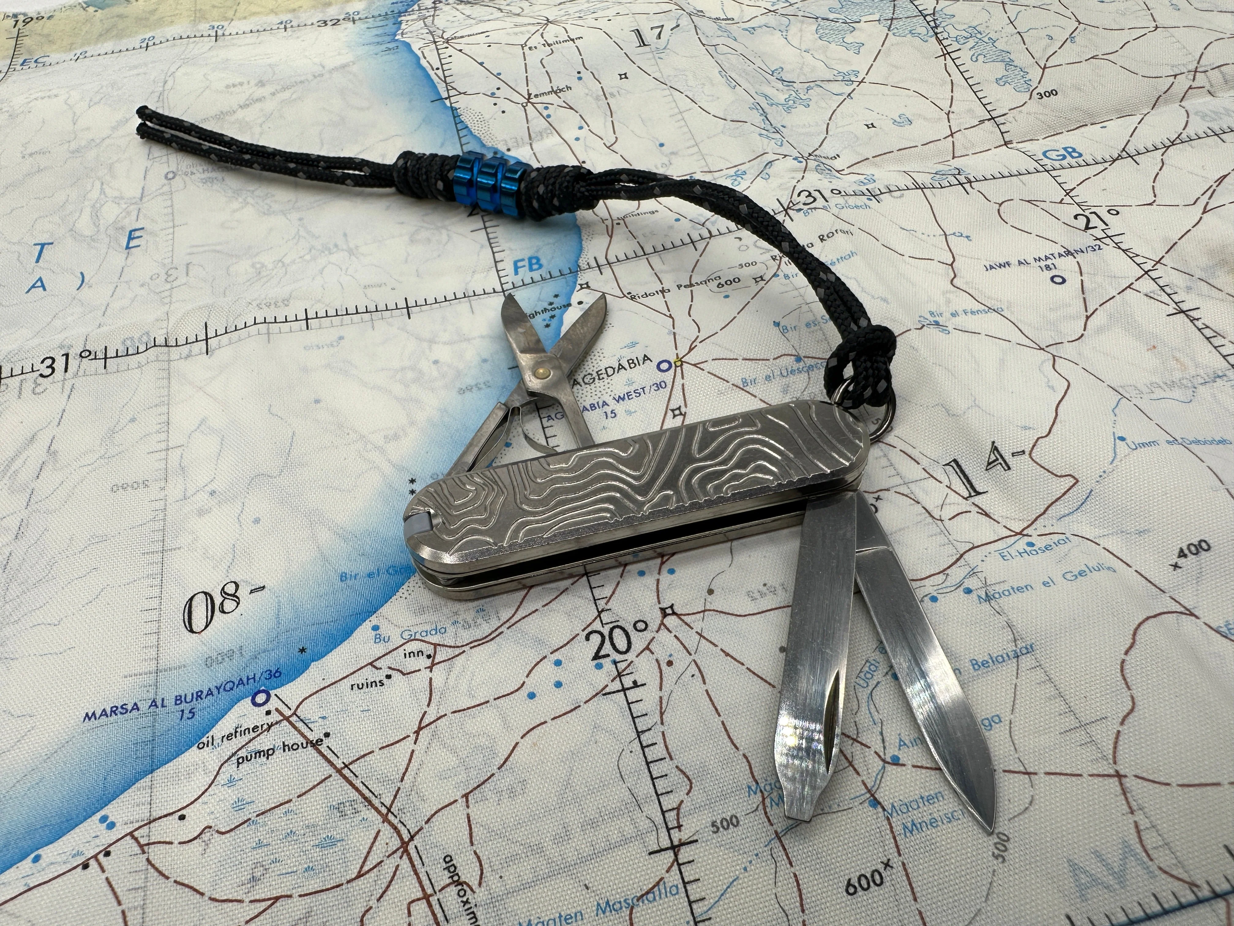 58mm Titanium Scales + Classic Swiss Army Knife Kit - Image 13