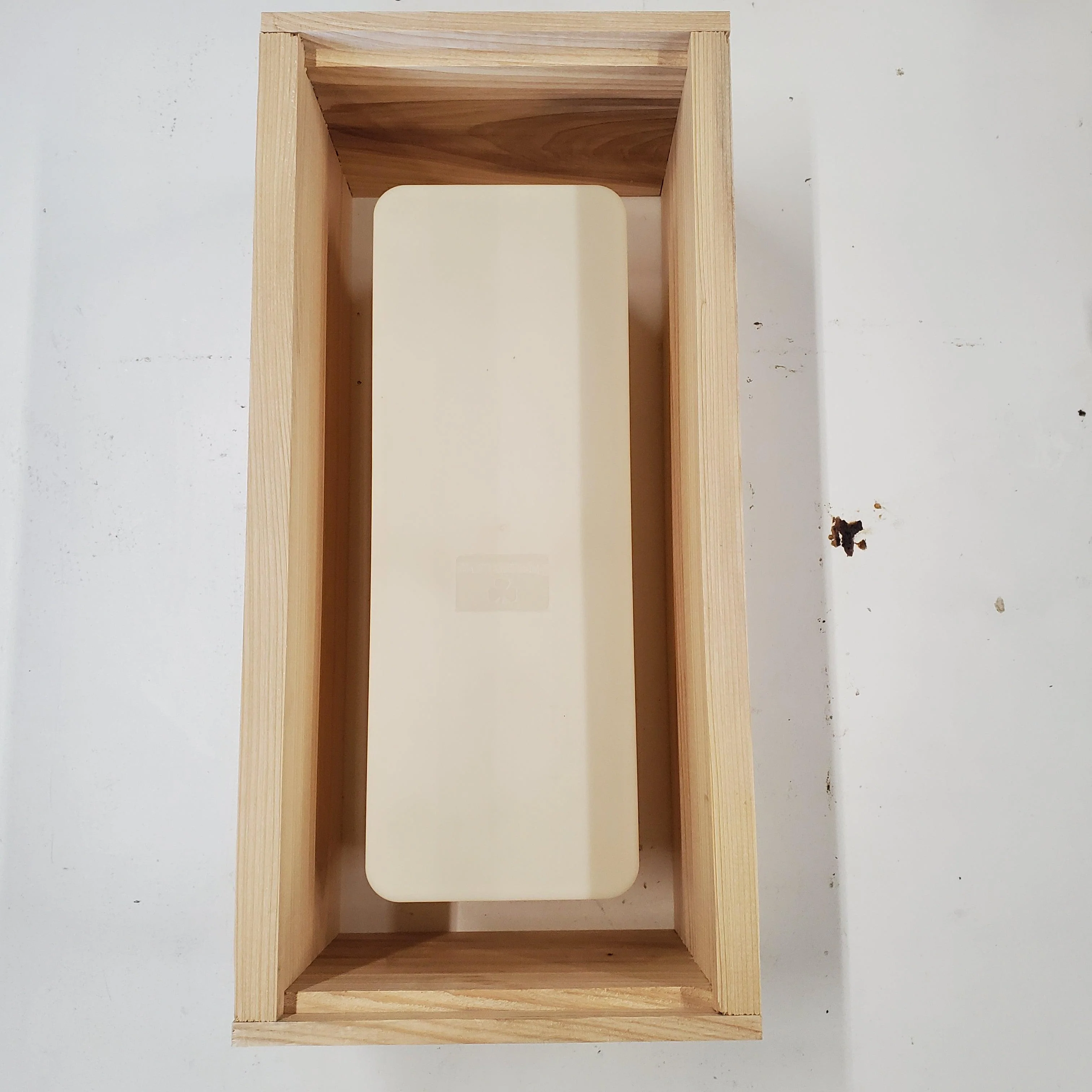 8 and 5 Frame Top Feeder - Image 9