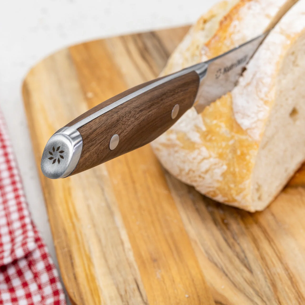 8" Bread Knife with Walnut Handle - Image 4