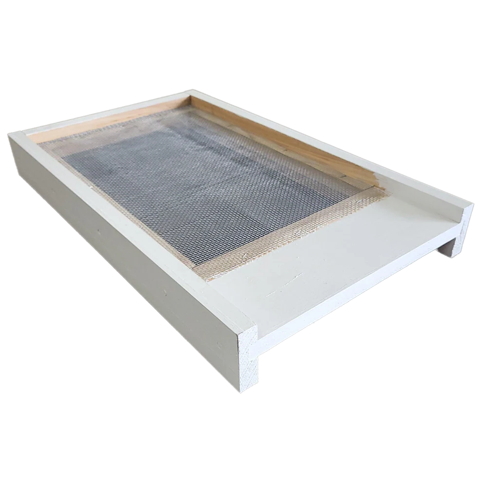 8 Frame Cypress Screened Bottom Board - Image 2
