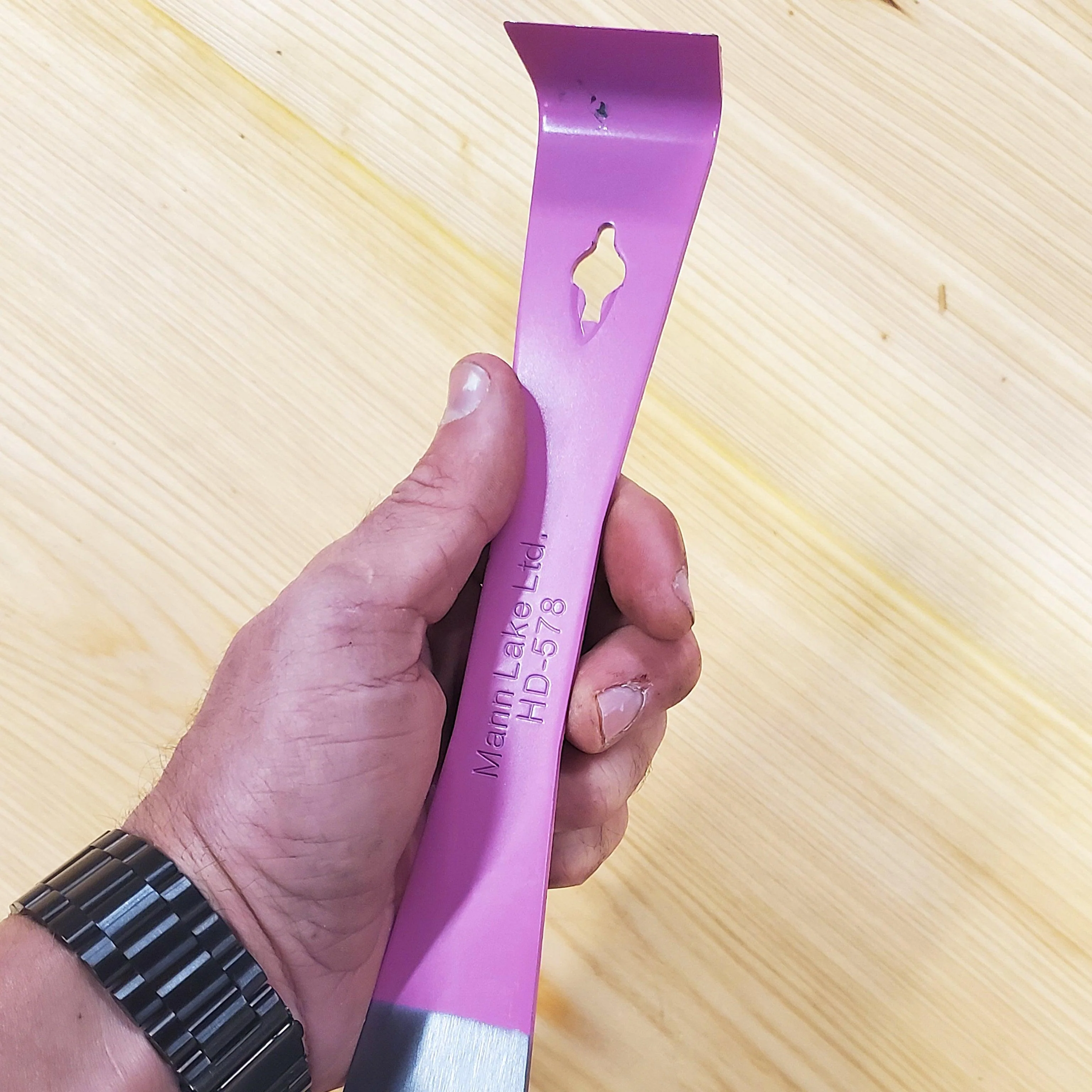 9 1/2 inch Pink Hive Tool - Image 2