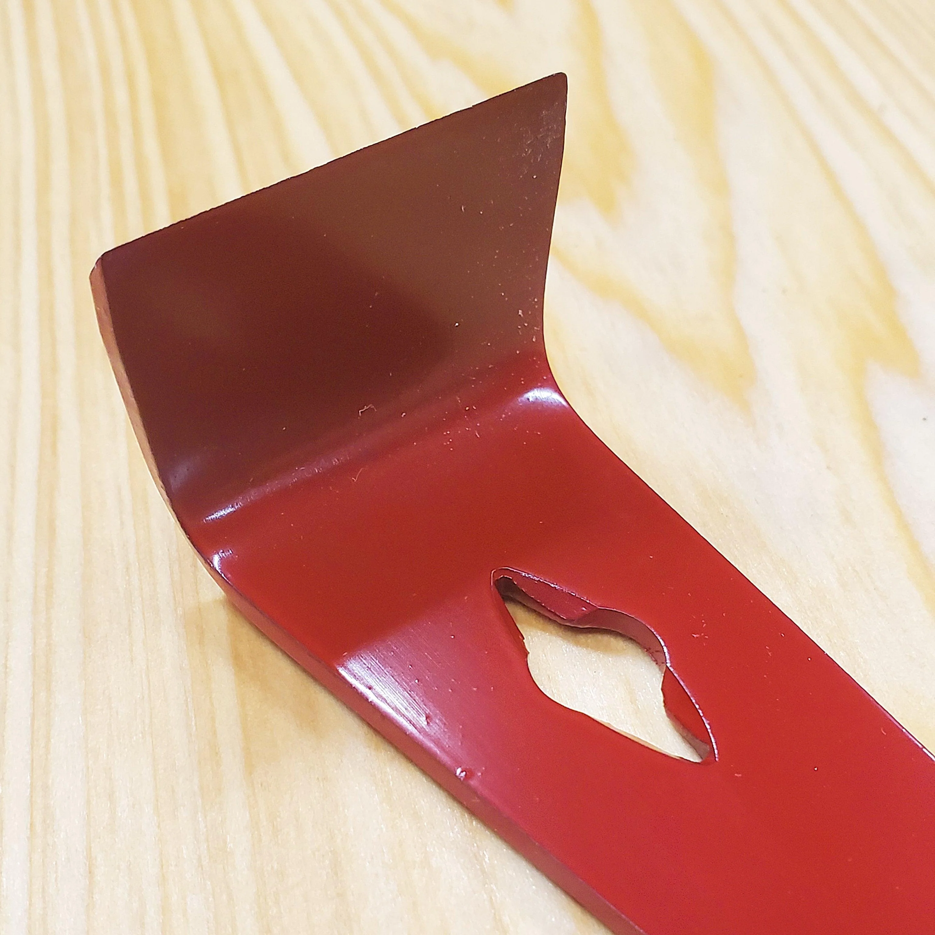 9 Inch Red Hive Tool - Image 3