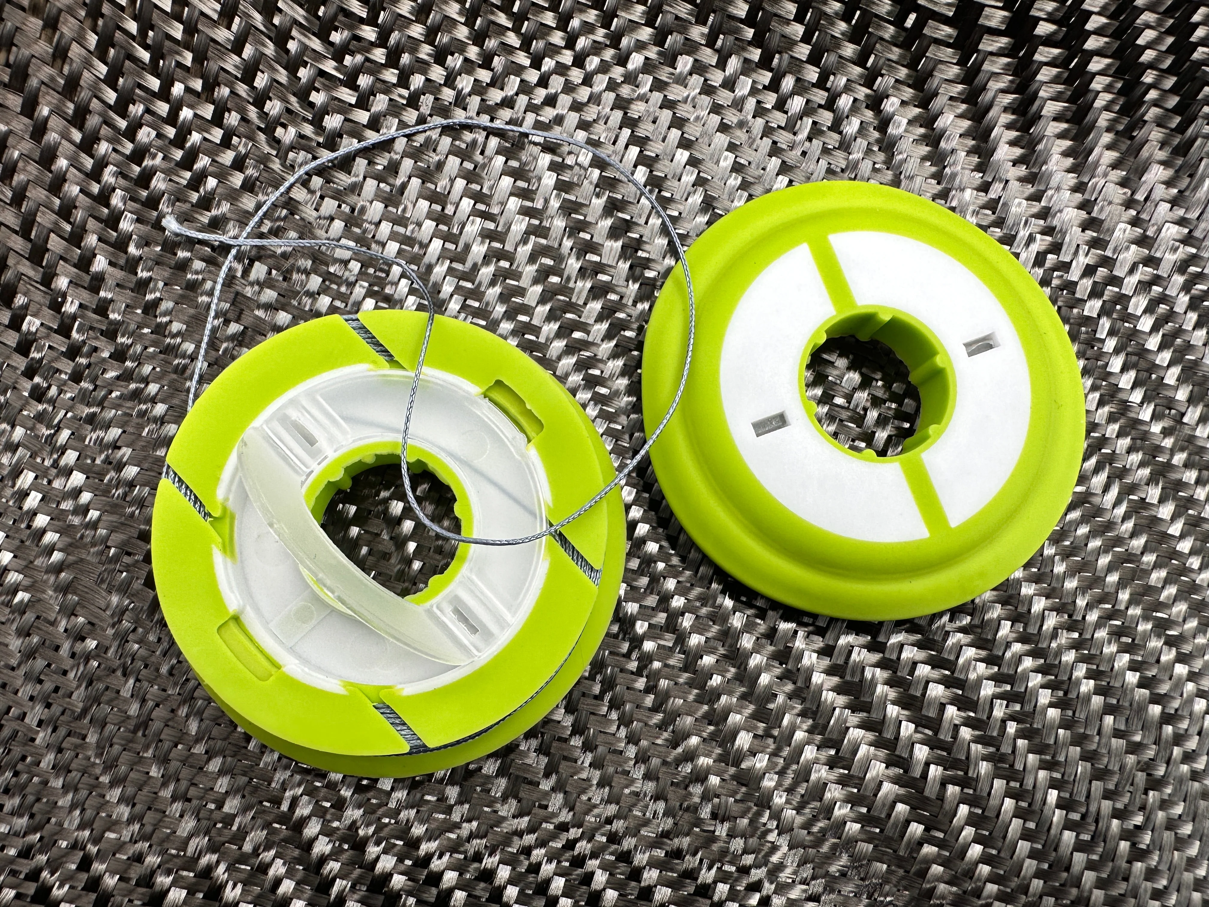 Armada-Weave - 27 Feet / 130lbs Test + Silicone Storage Dispenser - Image 9