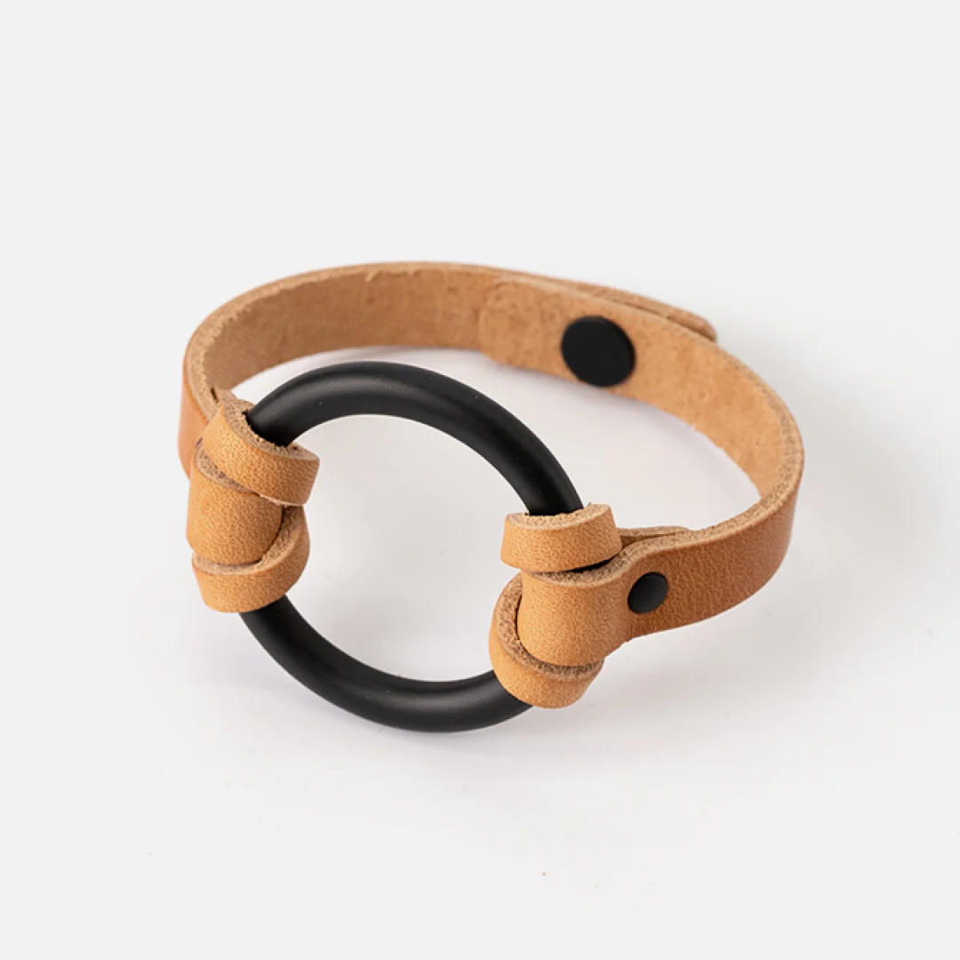 Chinati O-Ring Bracelet - Image 21