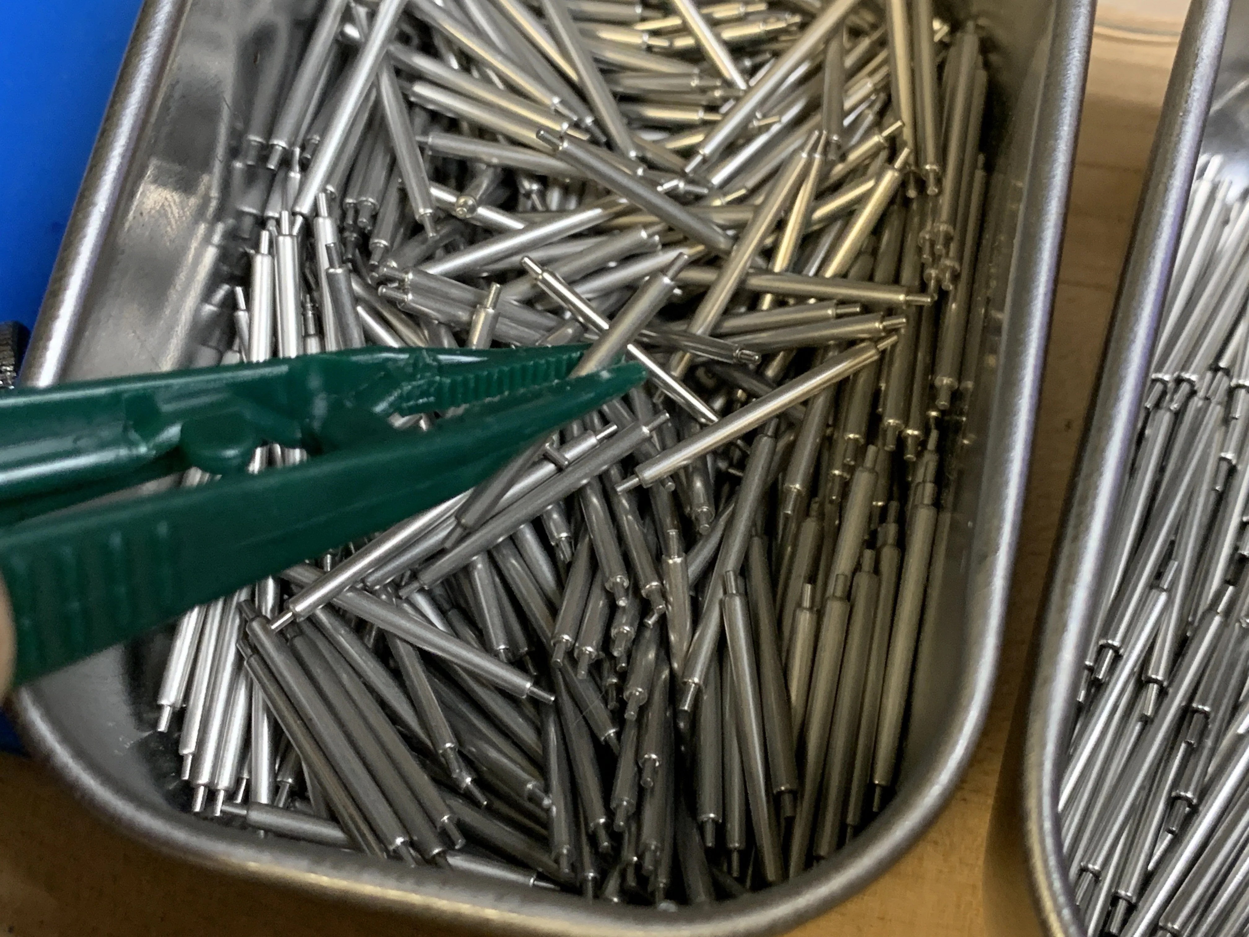 Composite Resin Disposable Tweezer OD Green - Image 8