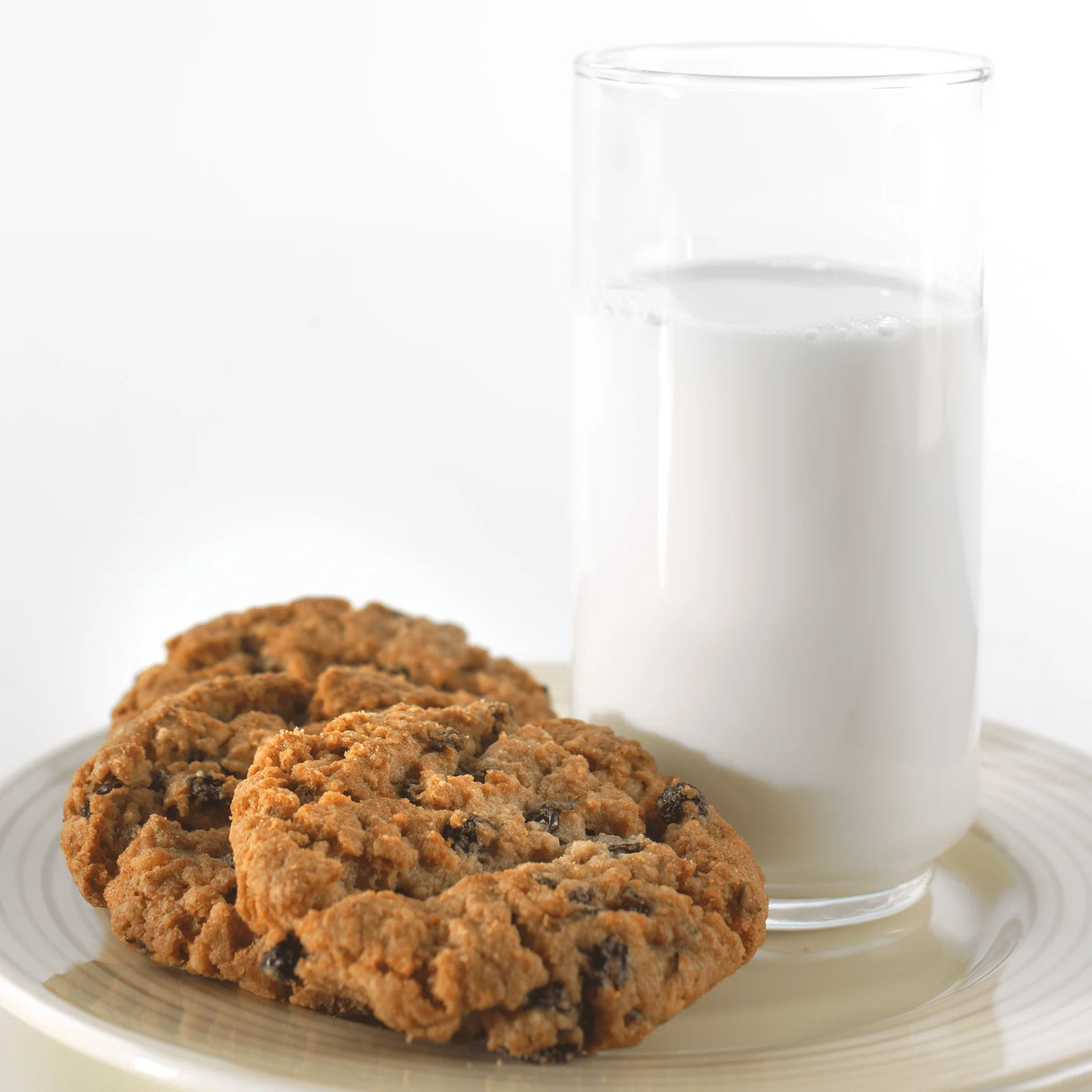 Country Fresh Instant Nonfat Dry Milk Can, 39 Servings - Image 5