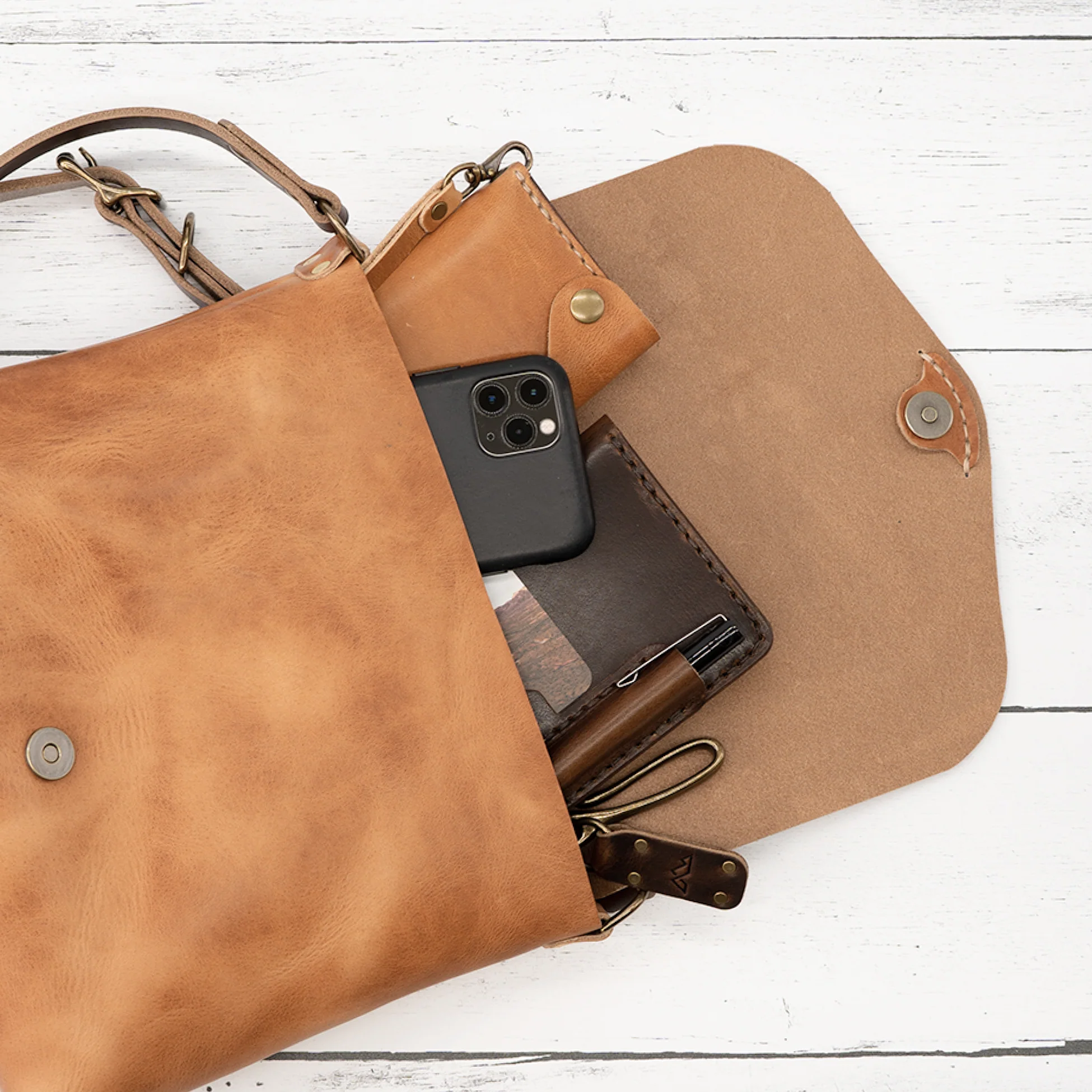 Crestone Crossbody - Image 13