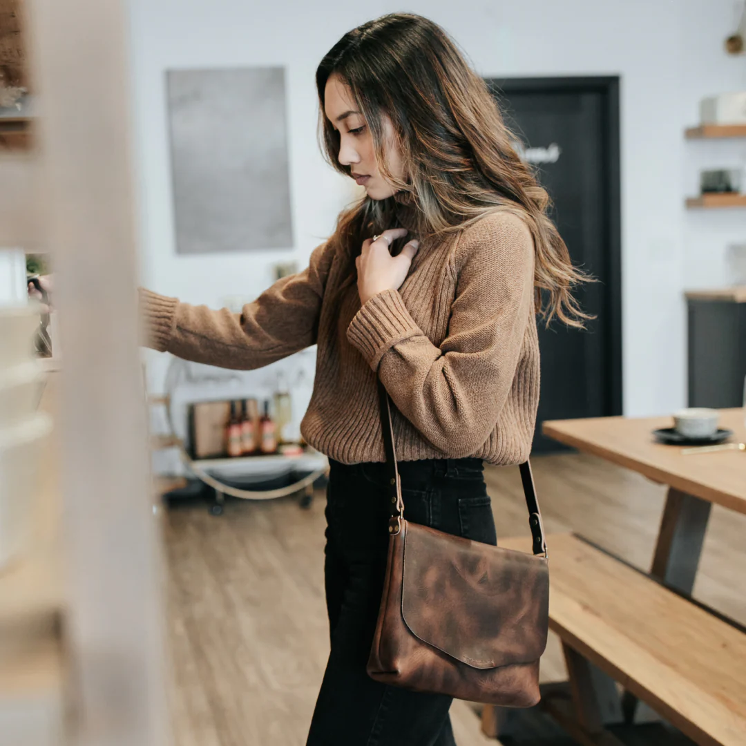 Crestone Crossbody - Image 4