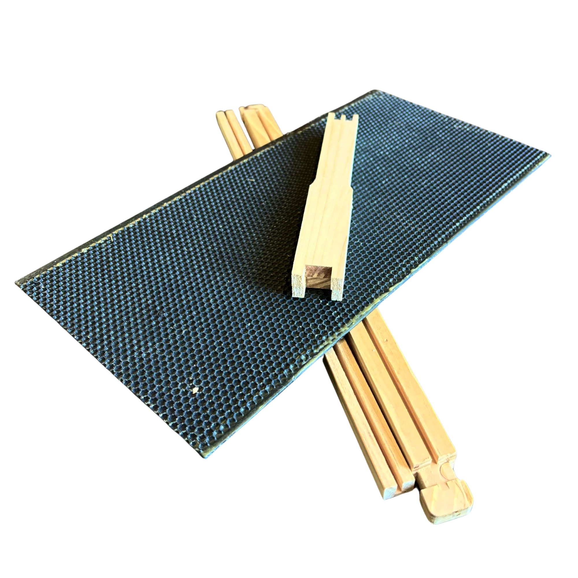 Deep 9 1/8-Inch Langsroth Frame, Grooved Top / Grooved Bottom With Double Wax Foundation - Image 12