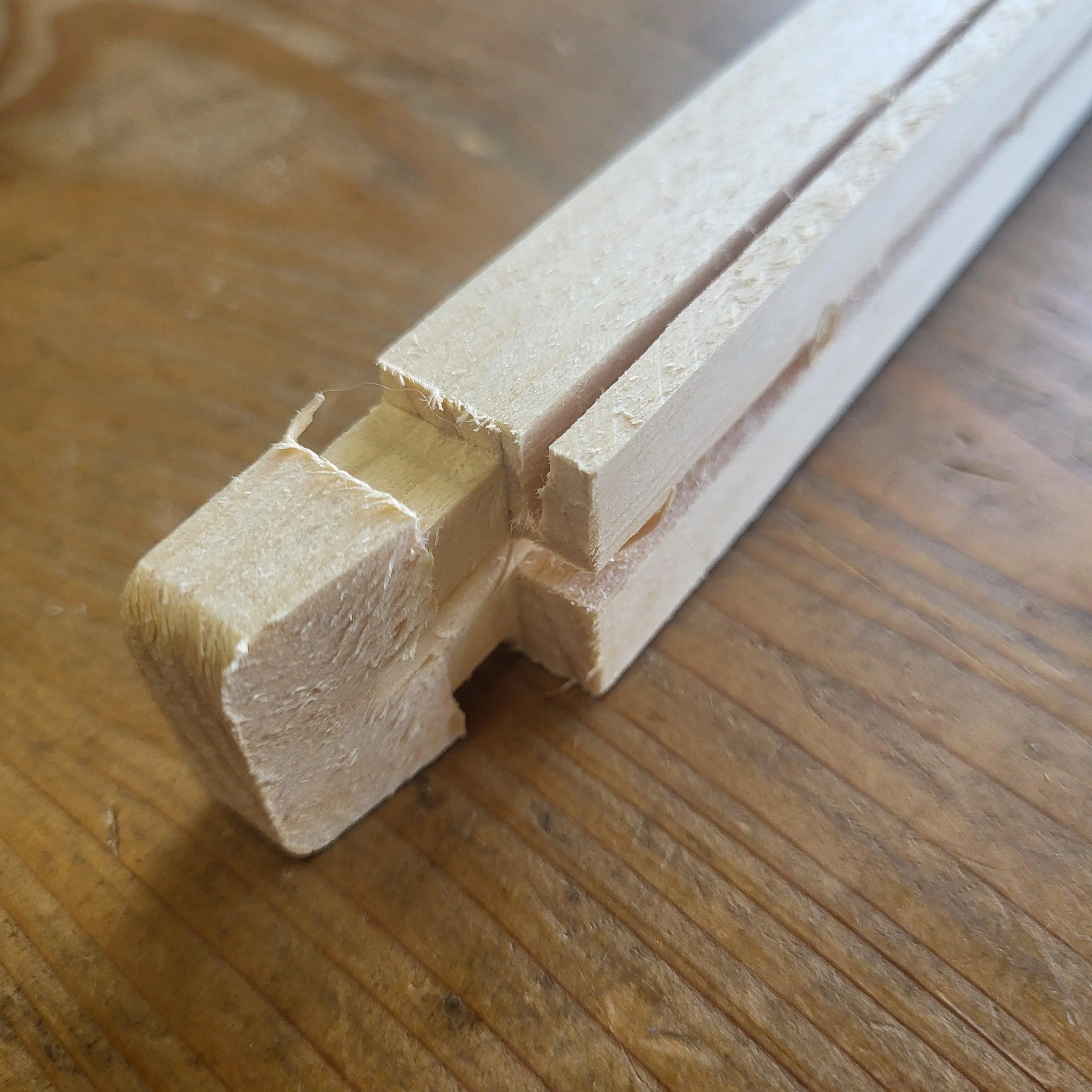 Deep 9 1/8 Inch Langstroth Frame, Wedged Top / Split Bottom with Holes - Image 6