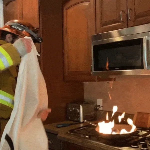 Emergency Fire Blanket - Image 2
