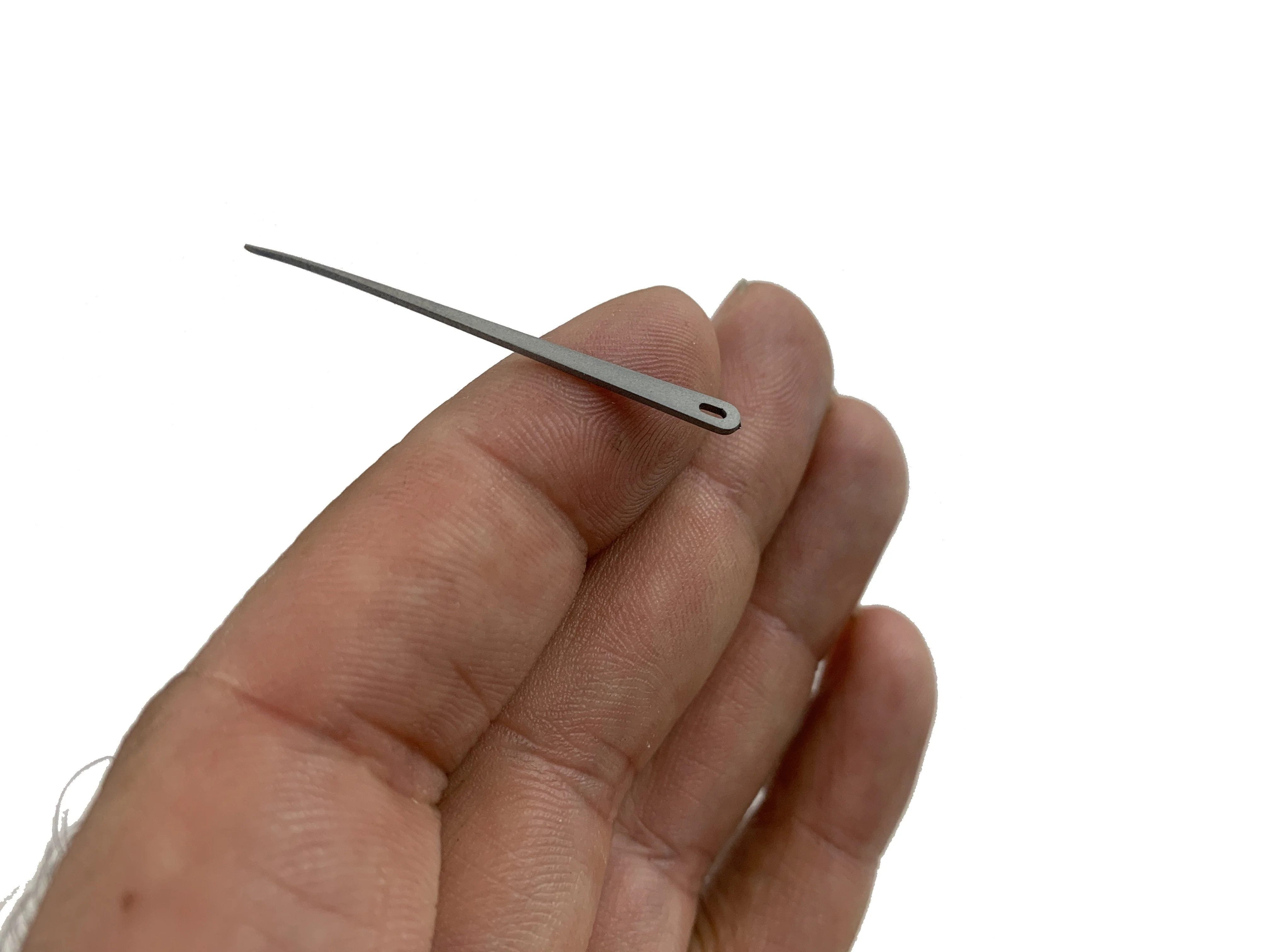 Emergency Titanium Sewing Kit Card - Image 4