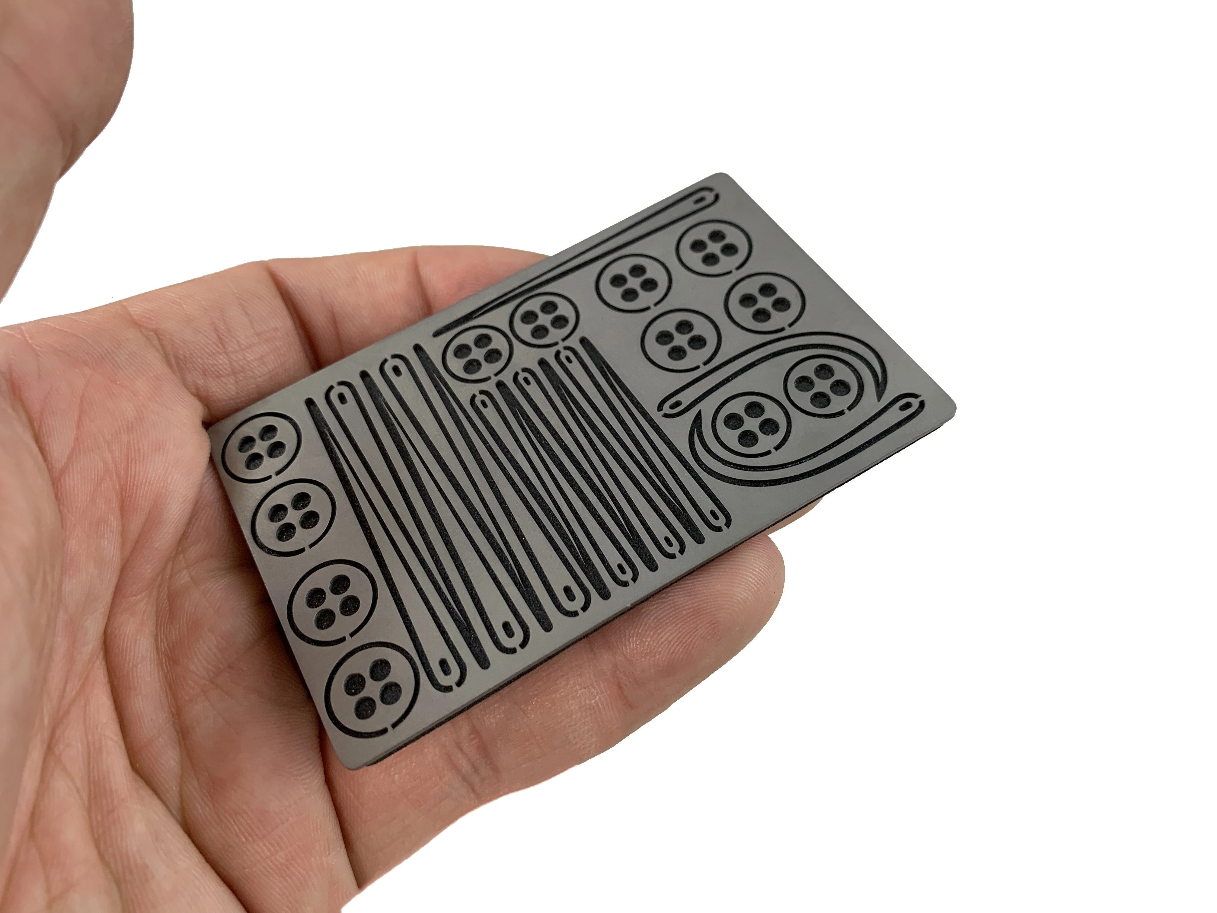 Emergency Titanium Sewing Kit Card - Image 7