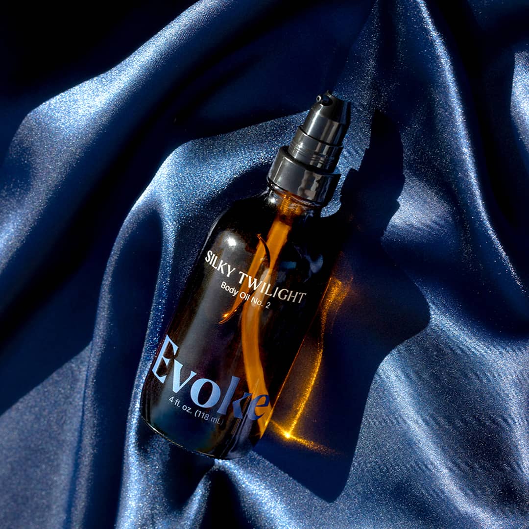 Evoke Silky Twilight Body Oil - Image 8
