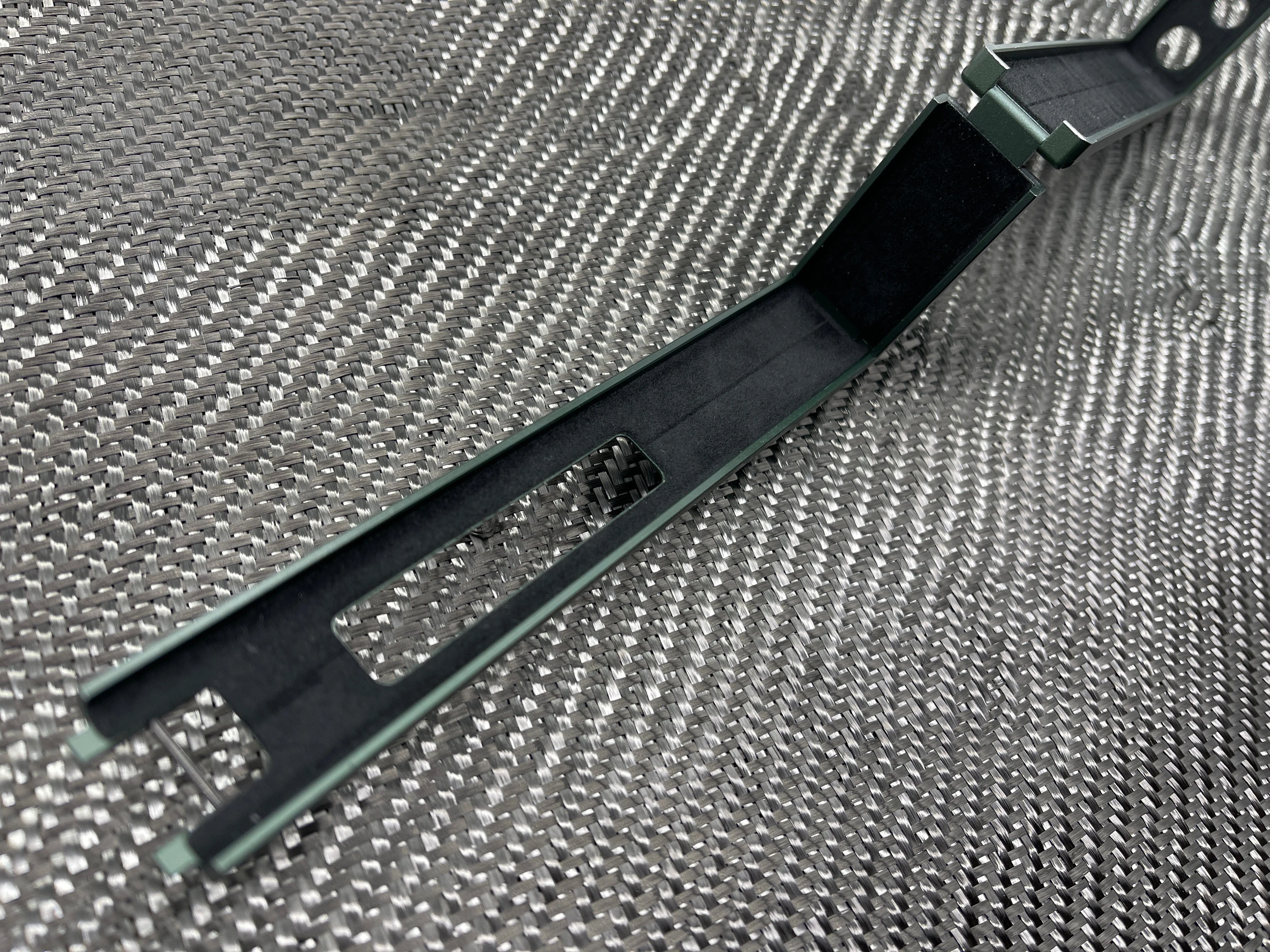 Exoskeleton GP & PL Series Poly Hinged Locking Frame - OD Green - Image 9