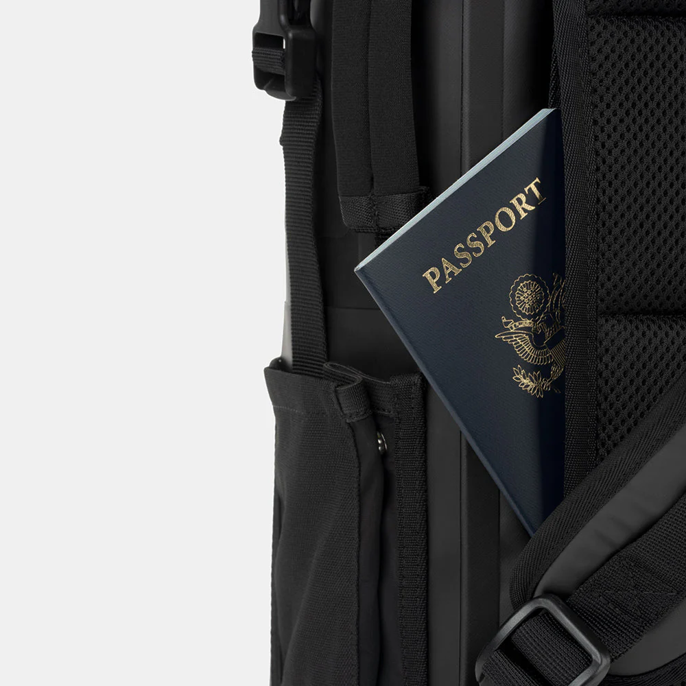 Expanded Waterproof Faraday Backpack - Image 7