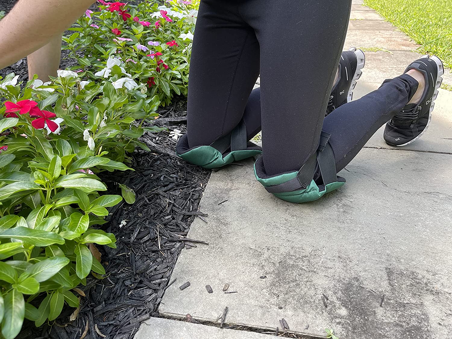 Extra Cushioned Gardening Kneepads - Image 6