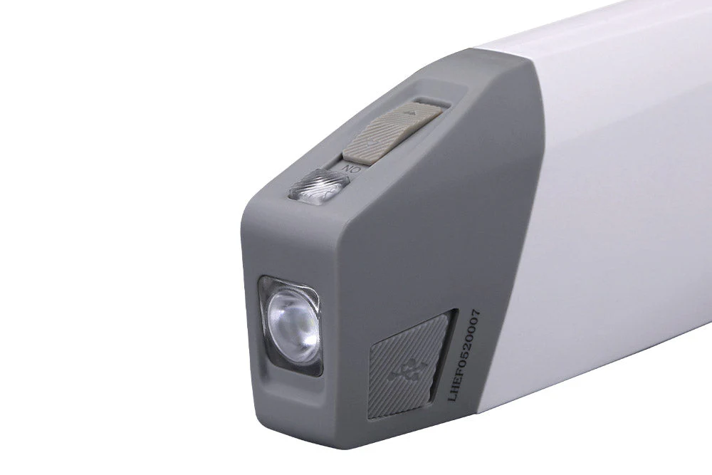 Fenix E-Star - Portable Self-powered Emergency LED Flashlight - Image 15