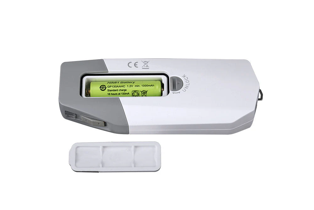 Fenix E-Star - Portable Self-powered Emergency LED Flashlight - Image 17