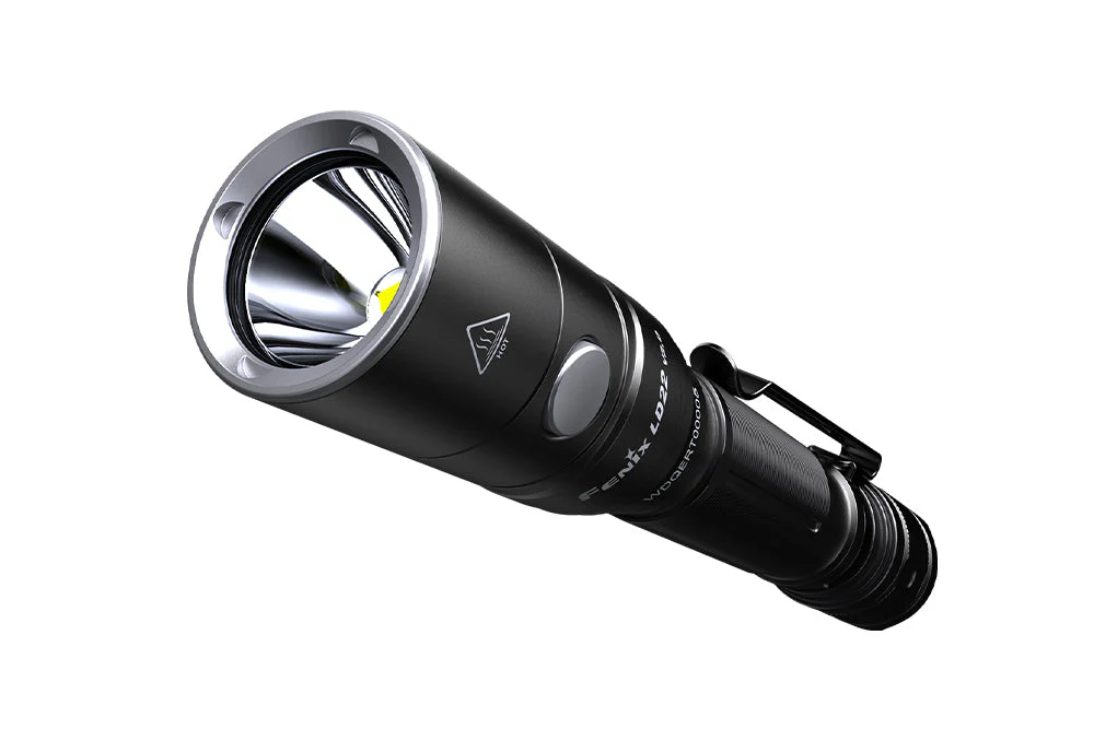 Fenix LD22 V2 Compact LED Flashlight - 800 Lumens - Image 14