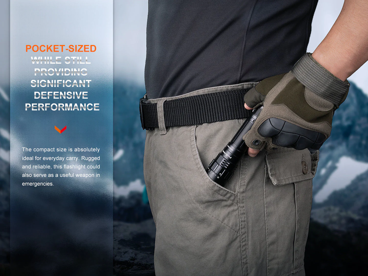 Fenix PD40R V3 Rechargeable Flashlight - Image 2