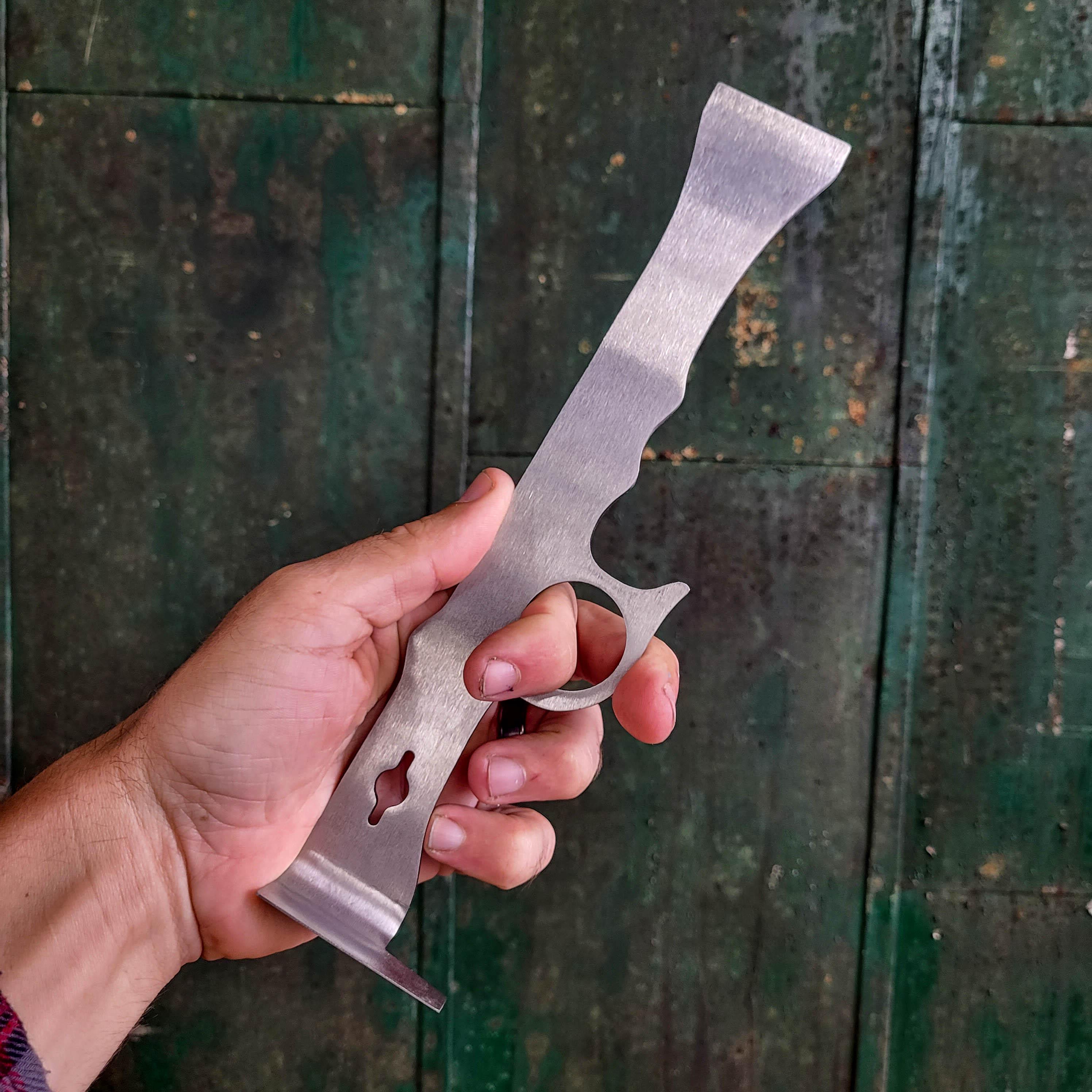 Finger Grip Hive Tool - Image 5