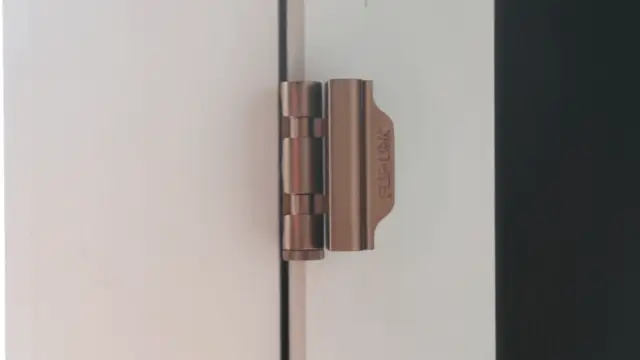 FlipLok Inward Door Lock for Homes Security - Image 16