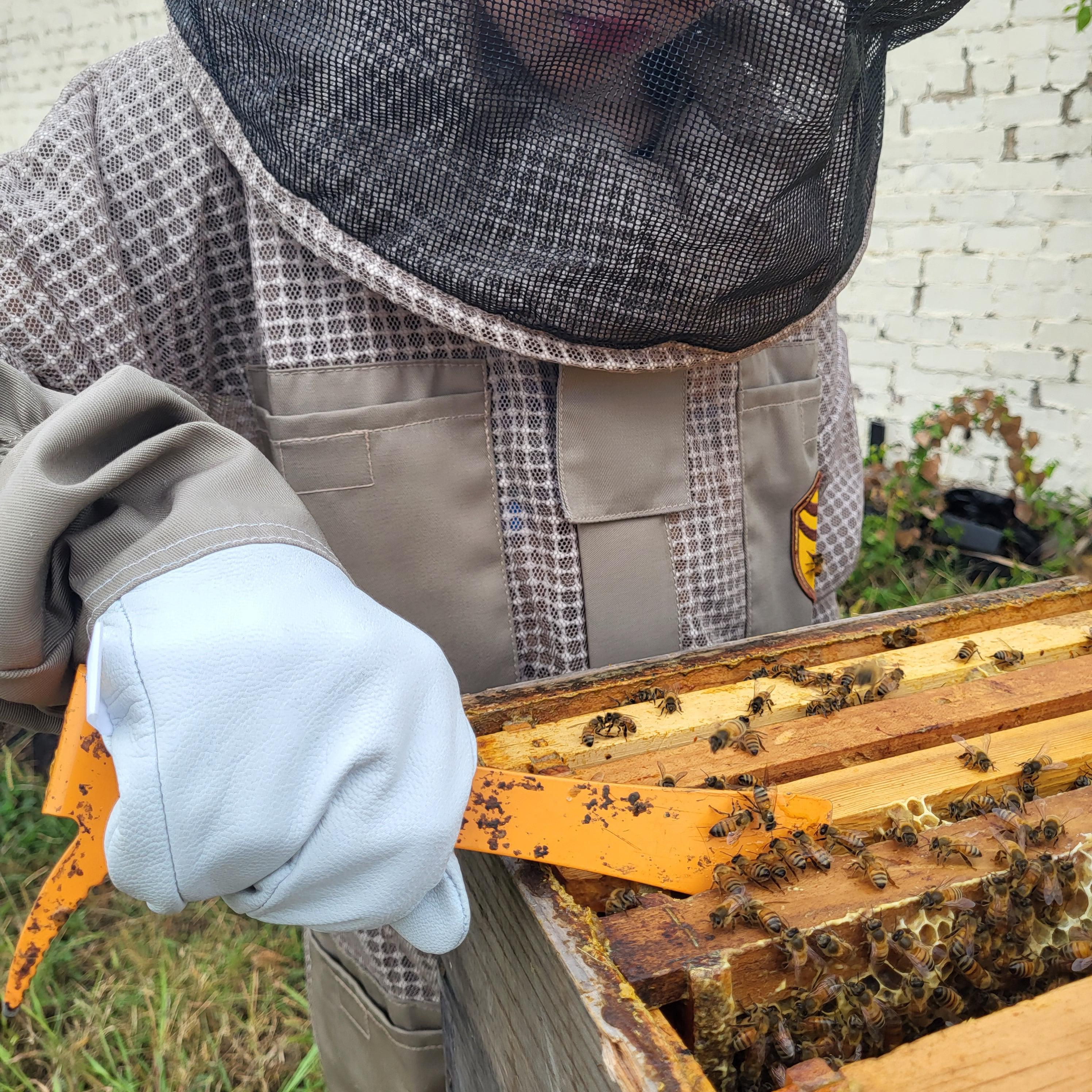 Kids Beekeeping Gloves - Image 7