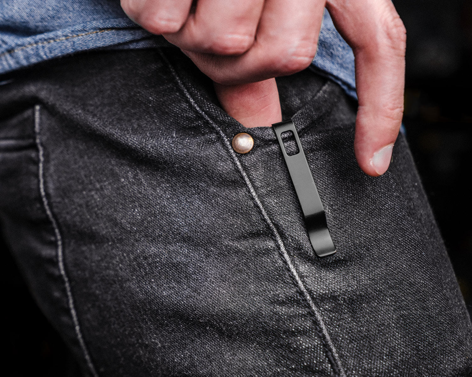 Lander 1 Pocket Knife - Black G10 - D2 - Image 8