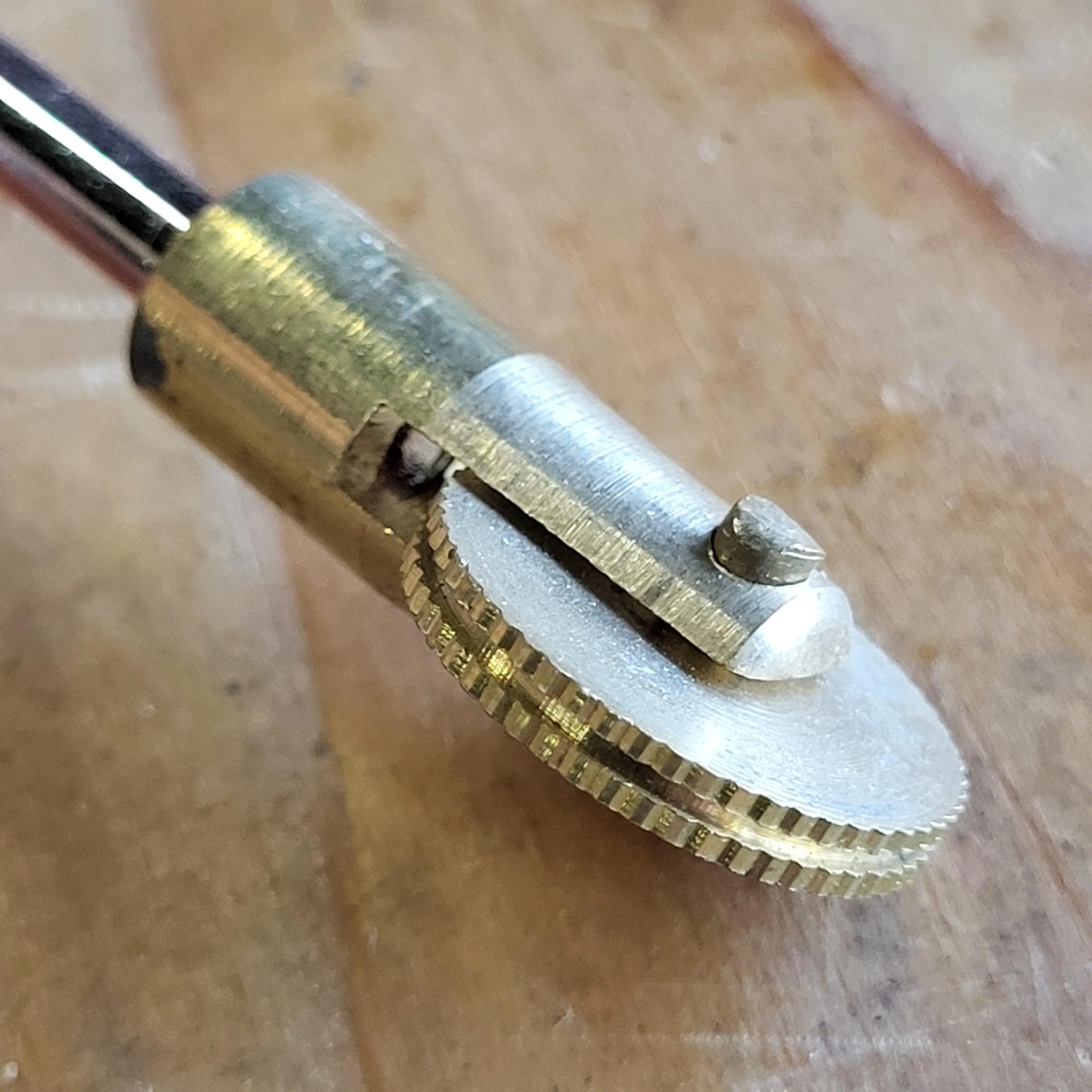 Long Wire Spur Embedder Wheel - Image 2