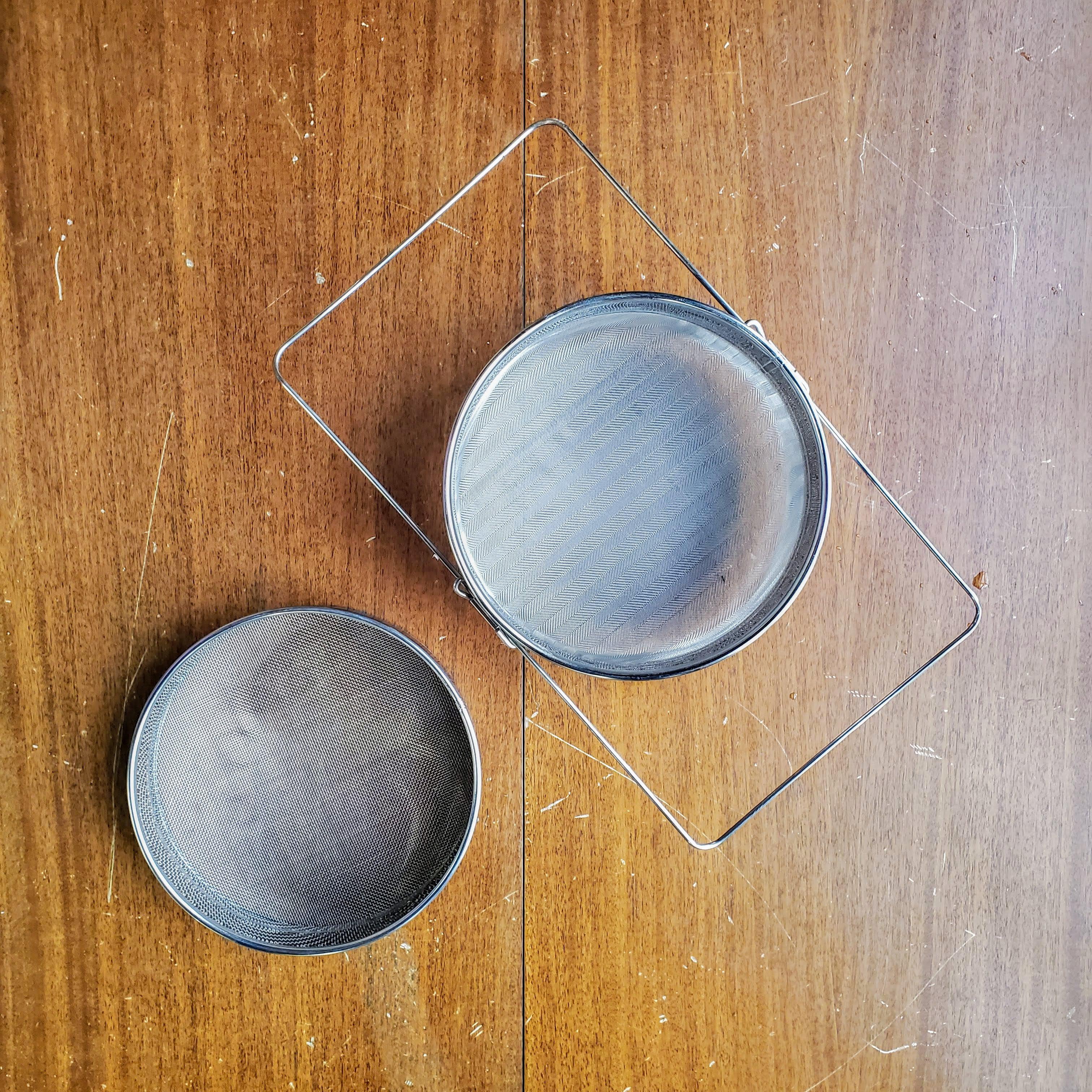 Metal Double Honey Strainer - Image 3