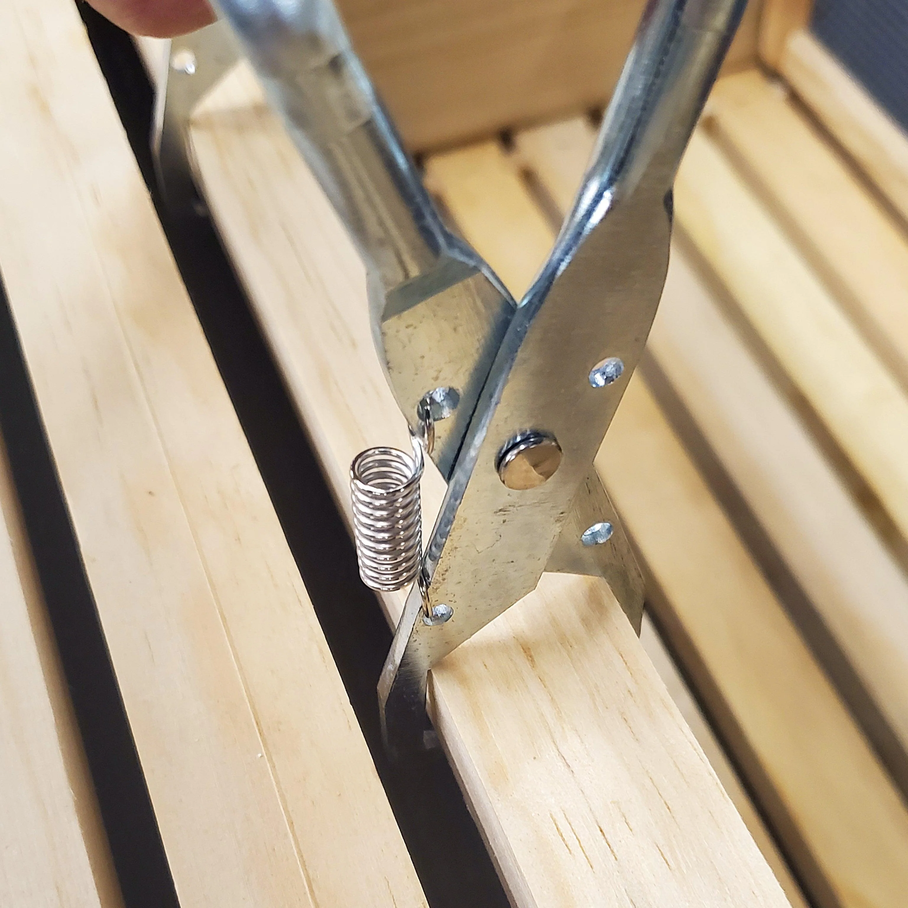 Metal Frame Grip - Image 6