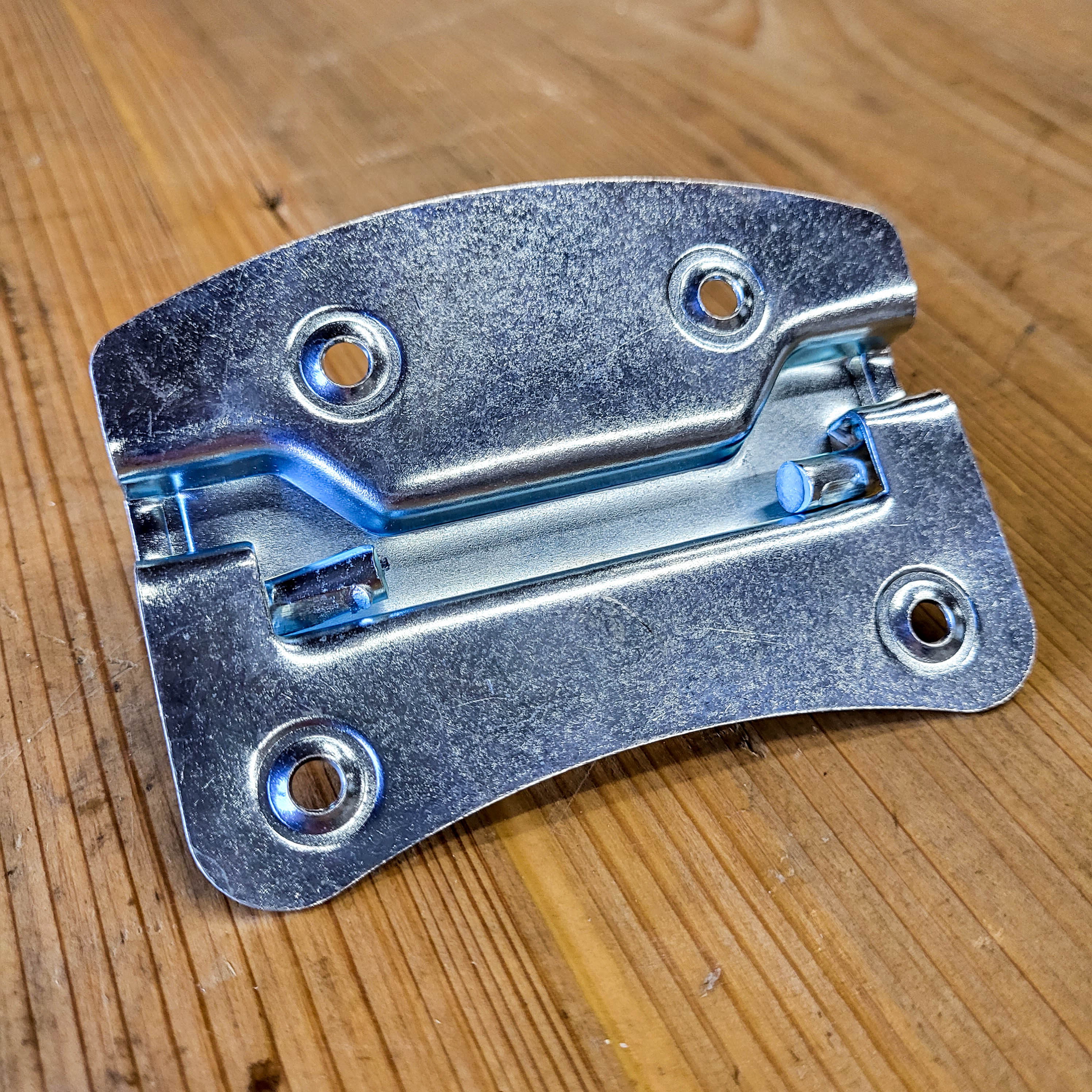 Metal Hive Handle - Image 3