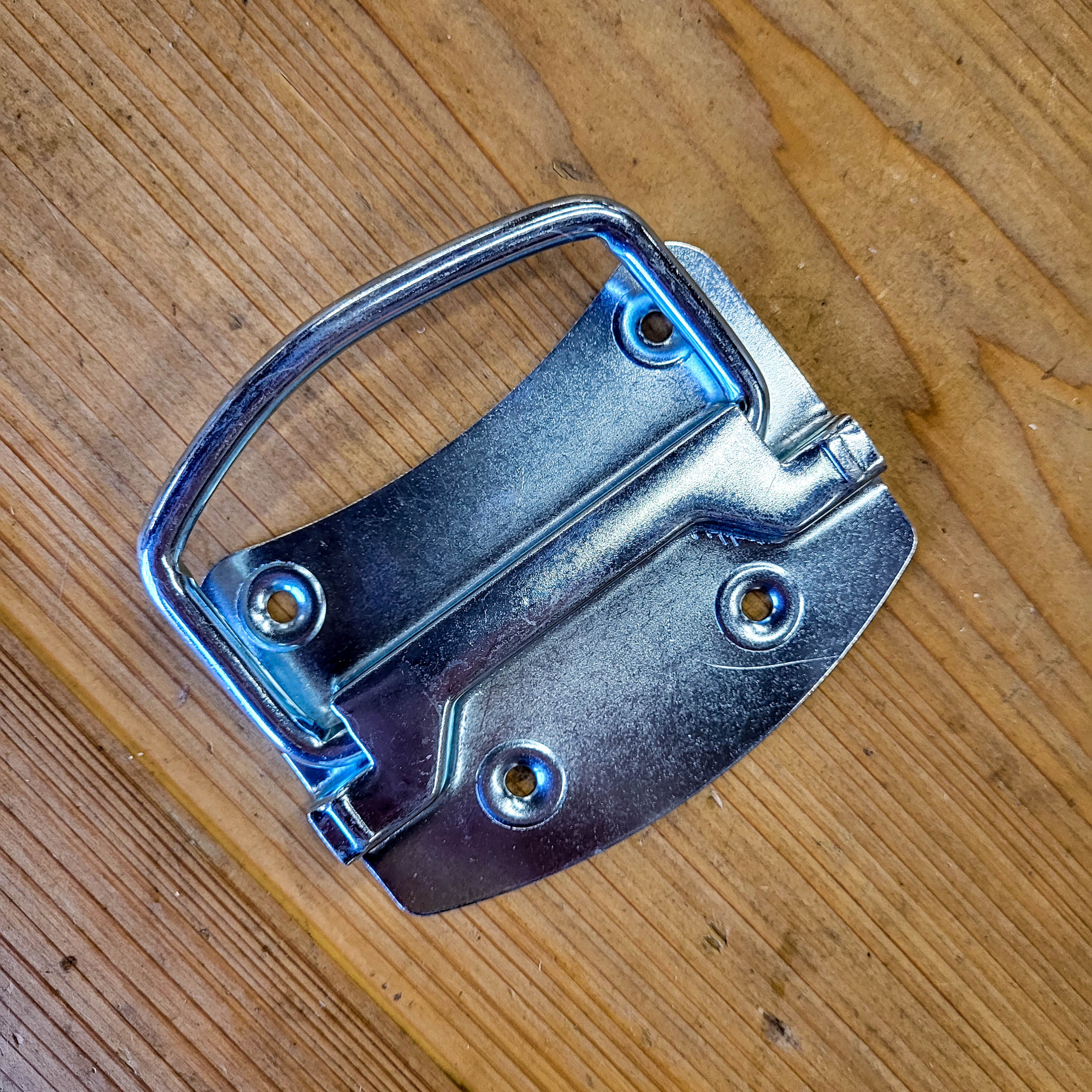 Metal Hive Handle - Image 4