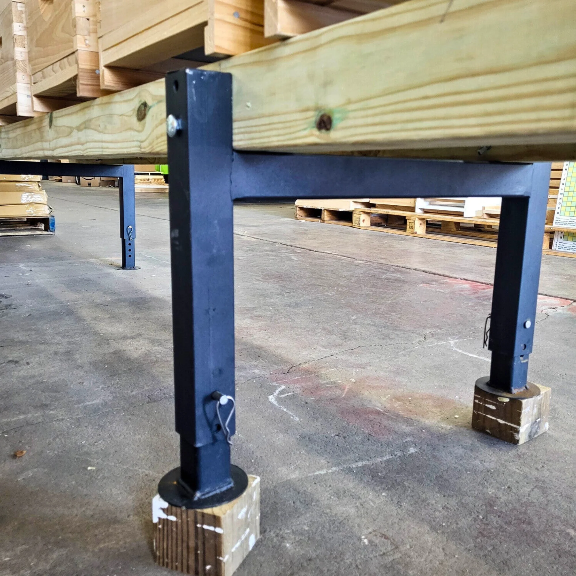 Metal Hive Stand with Adjustable Legs - Image 2