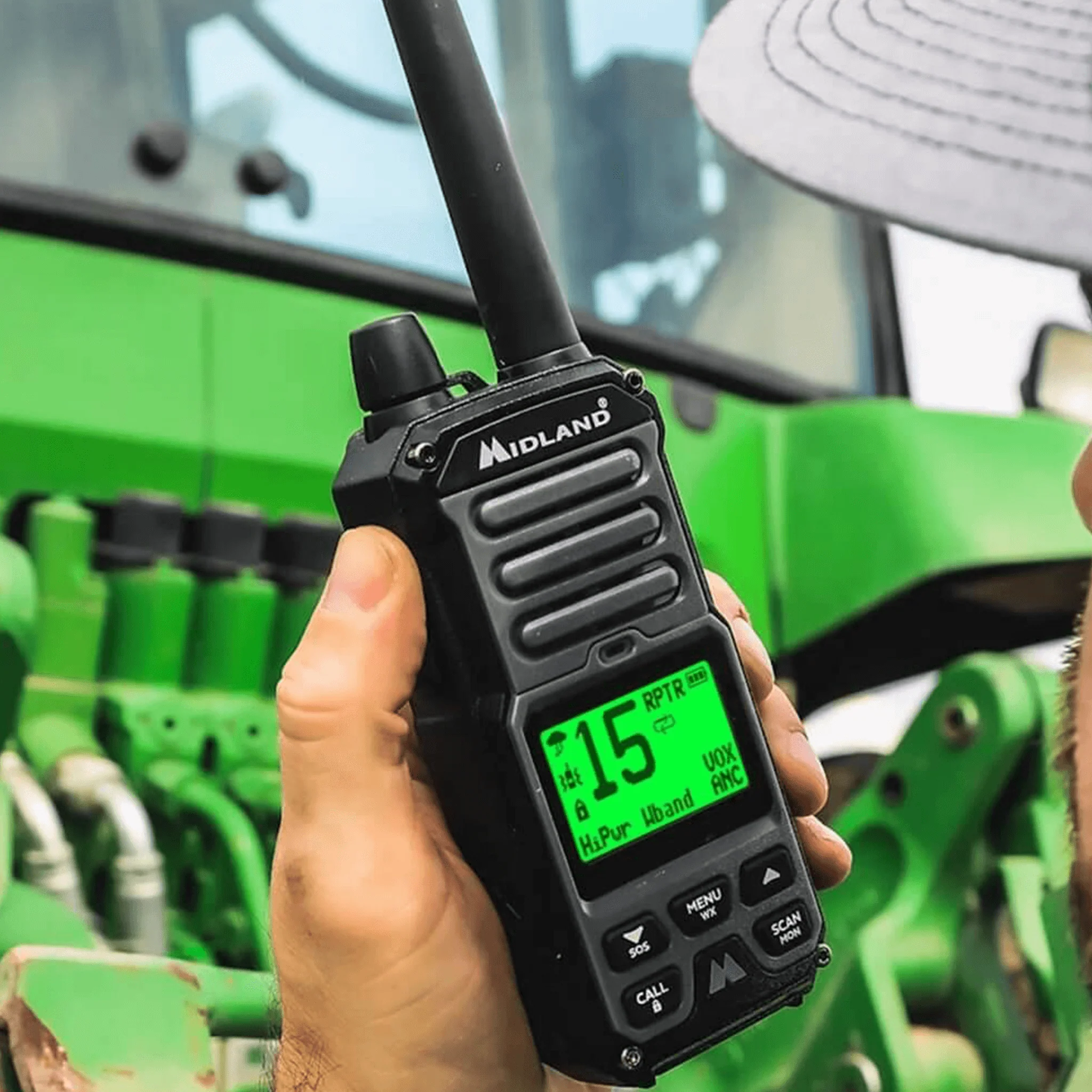 Midland GTX67 PRO - 5-Watt Two-Way GMRS Radio - Image 19