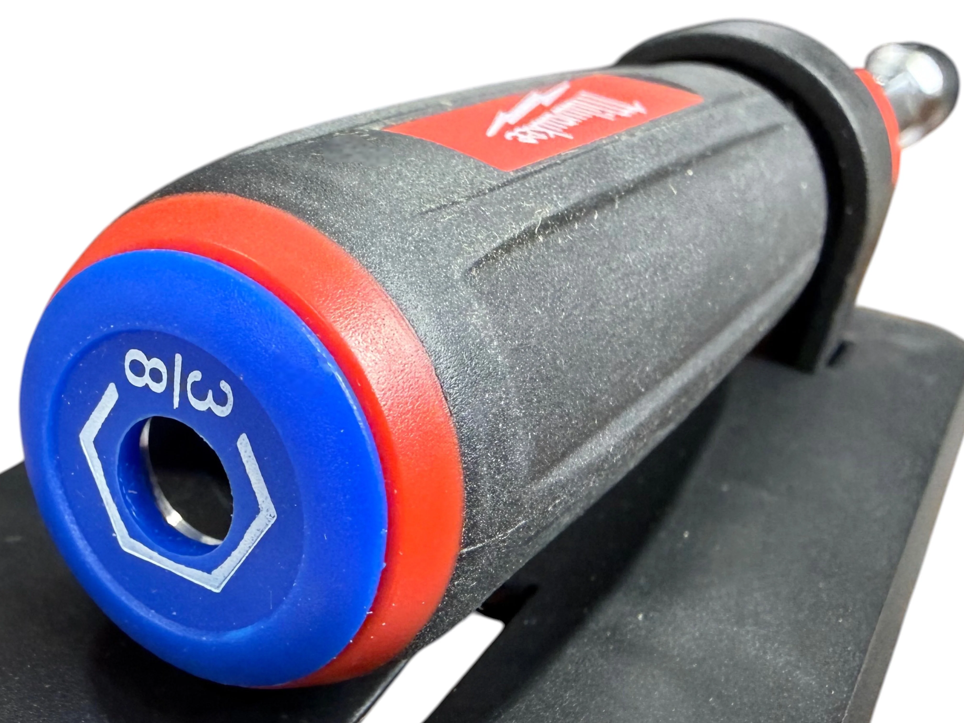 Milwaukee Electric Tool HollowCore Magnetic Nut Driver 3/8-Inch - Overstock - Image 3