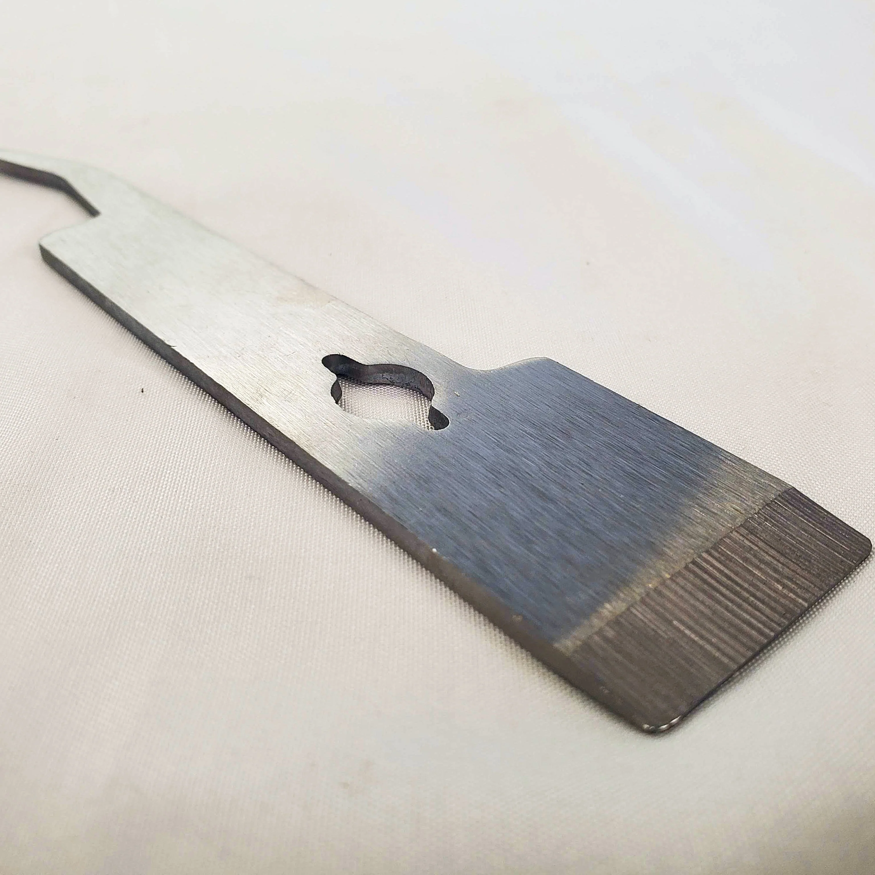 Mini J Hook Pocket Hive Tool - Image 3