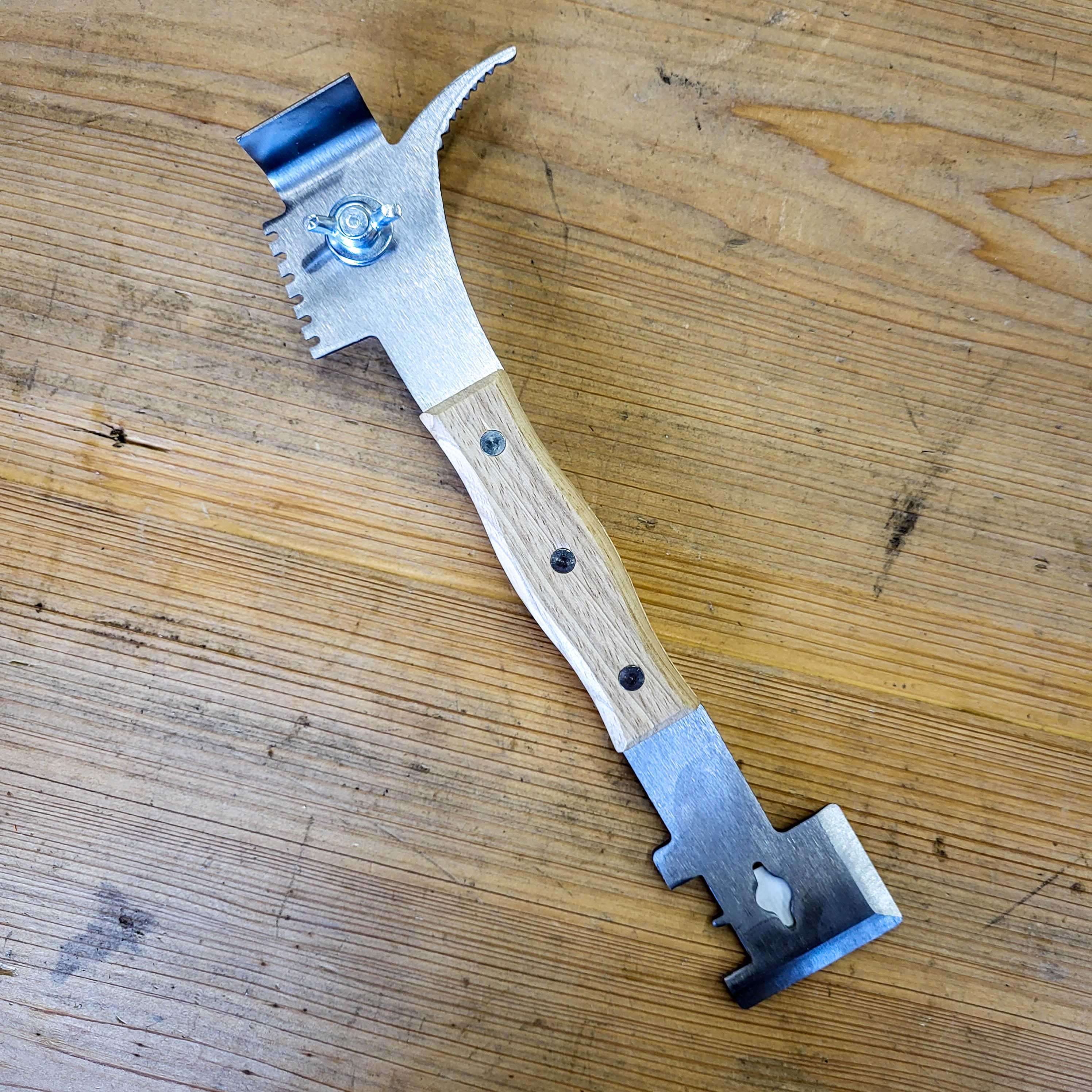 Multi Function Hive Tool - Image 3
