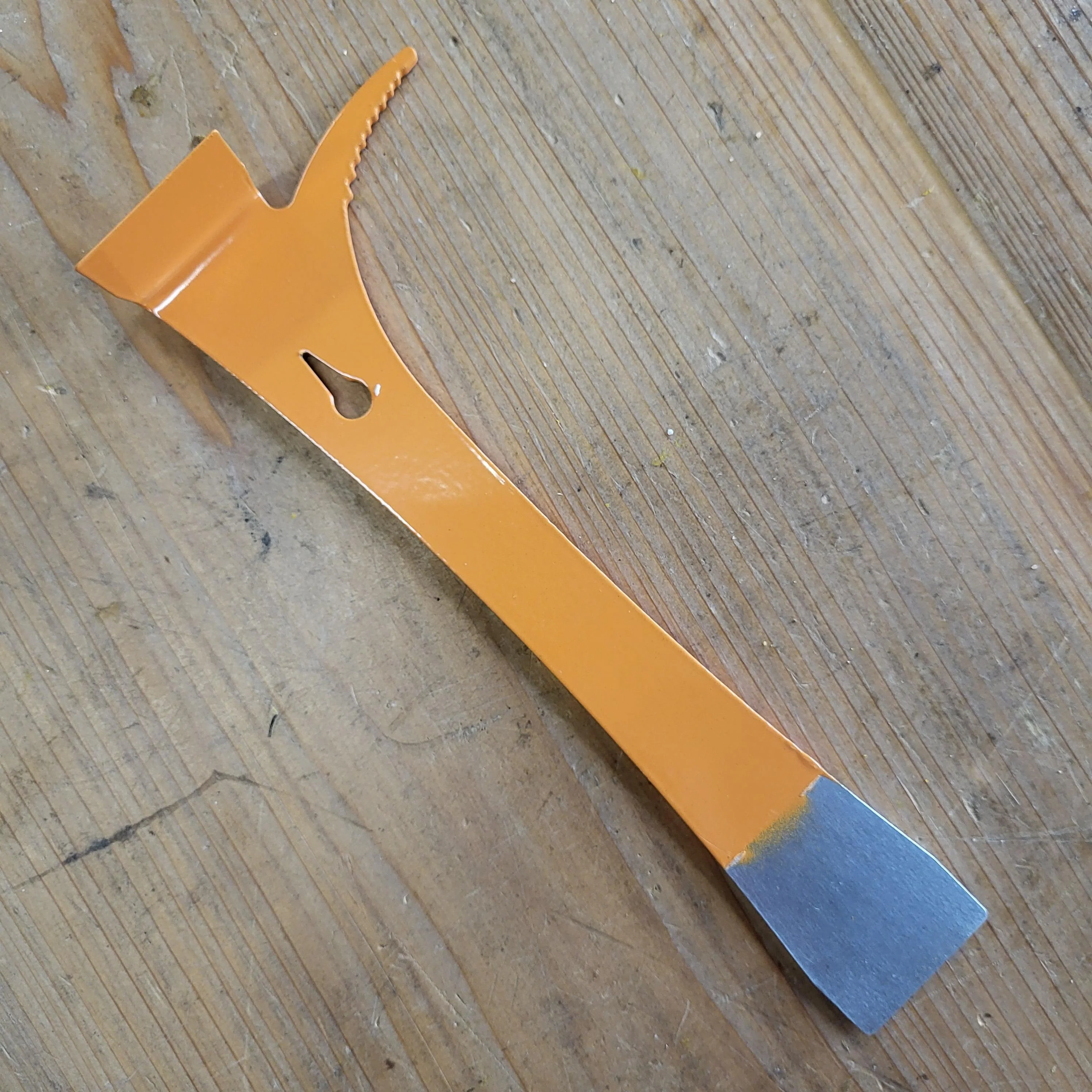 Orange KW Small Steel Hive Tool With Hook - Image 2