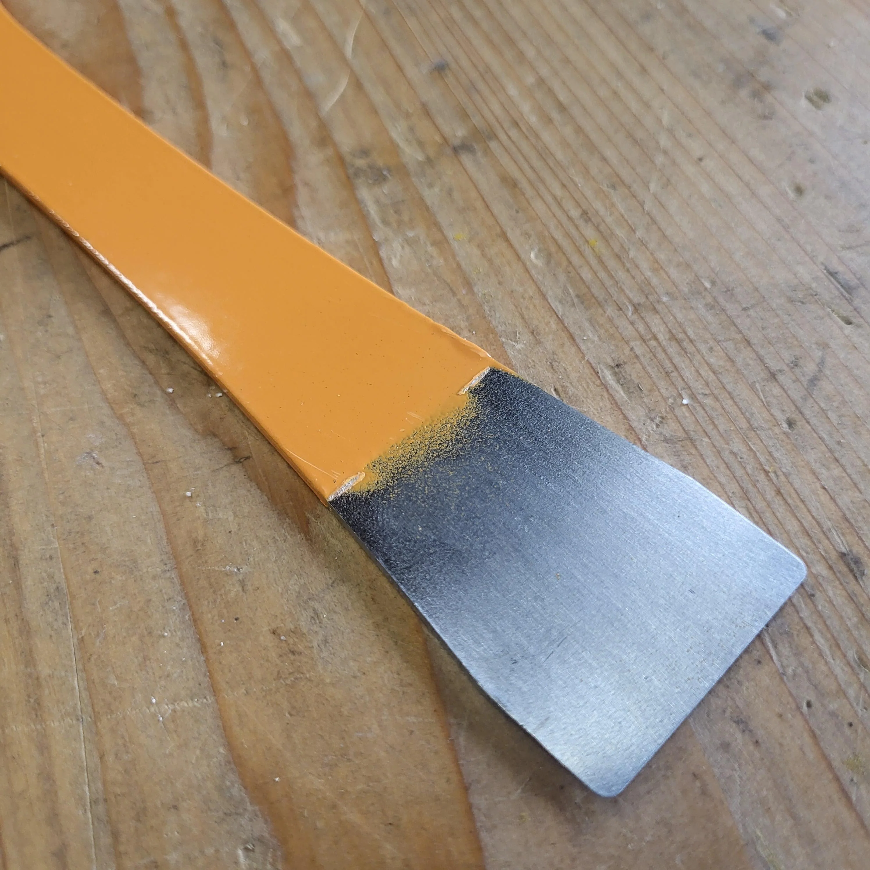 Orange KW Small Steel Hive Tool With Hook - Image 4