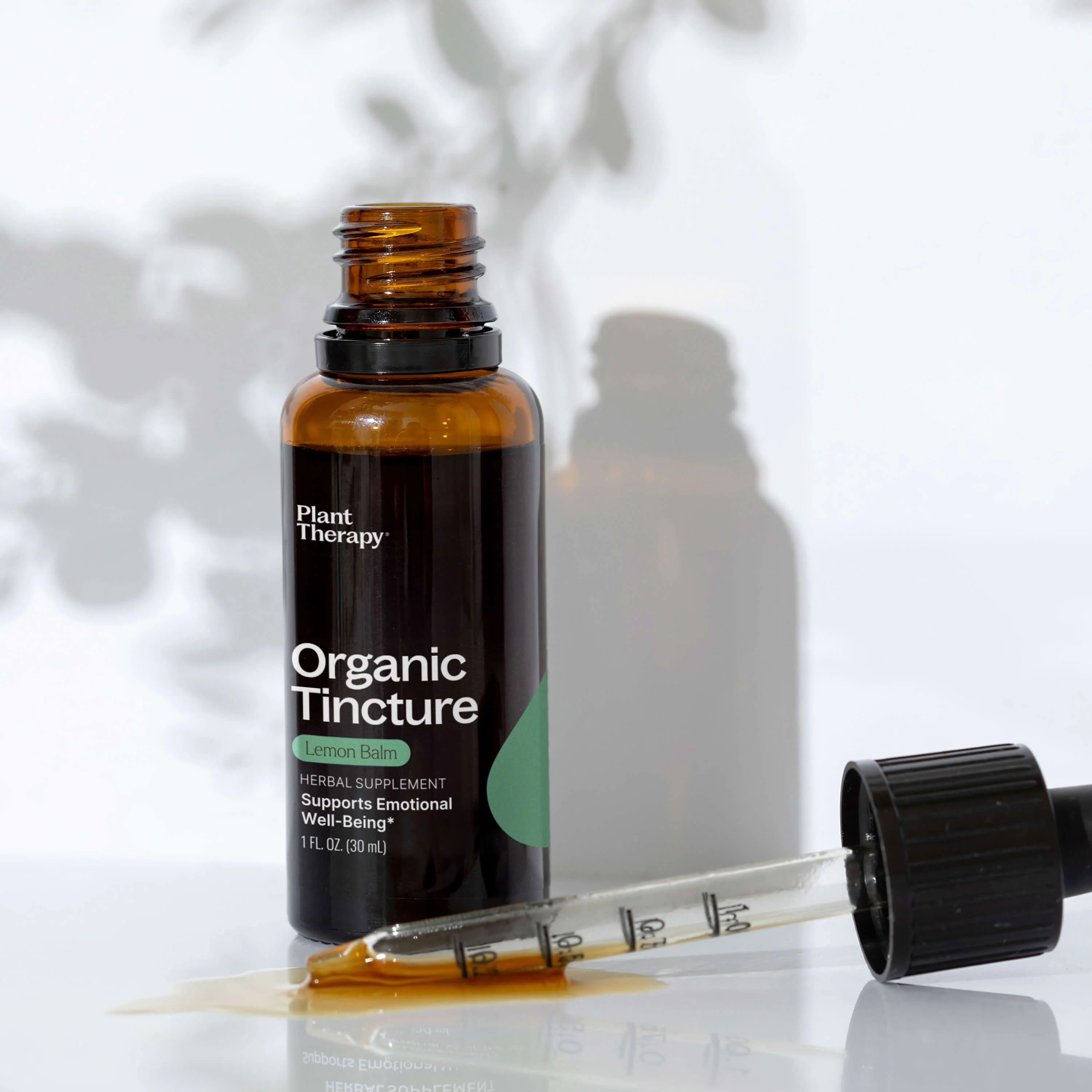Organic Lemon Balm Herbal Tincture - Image 5