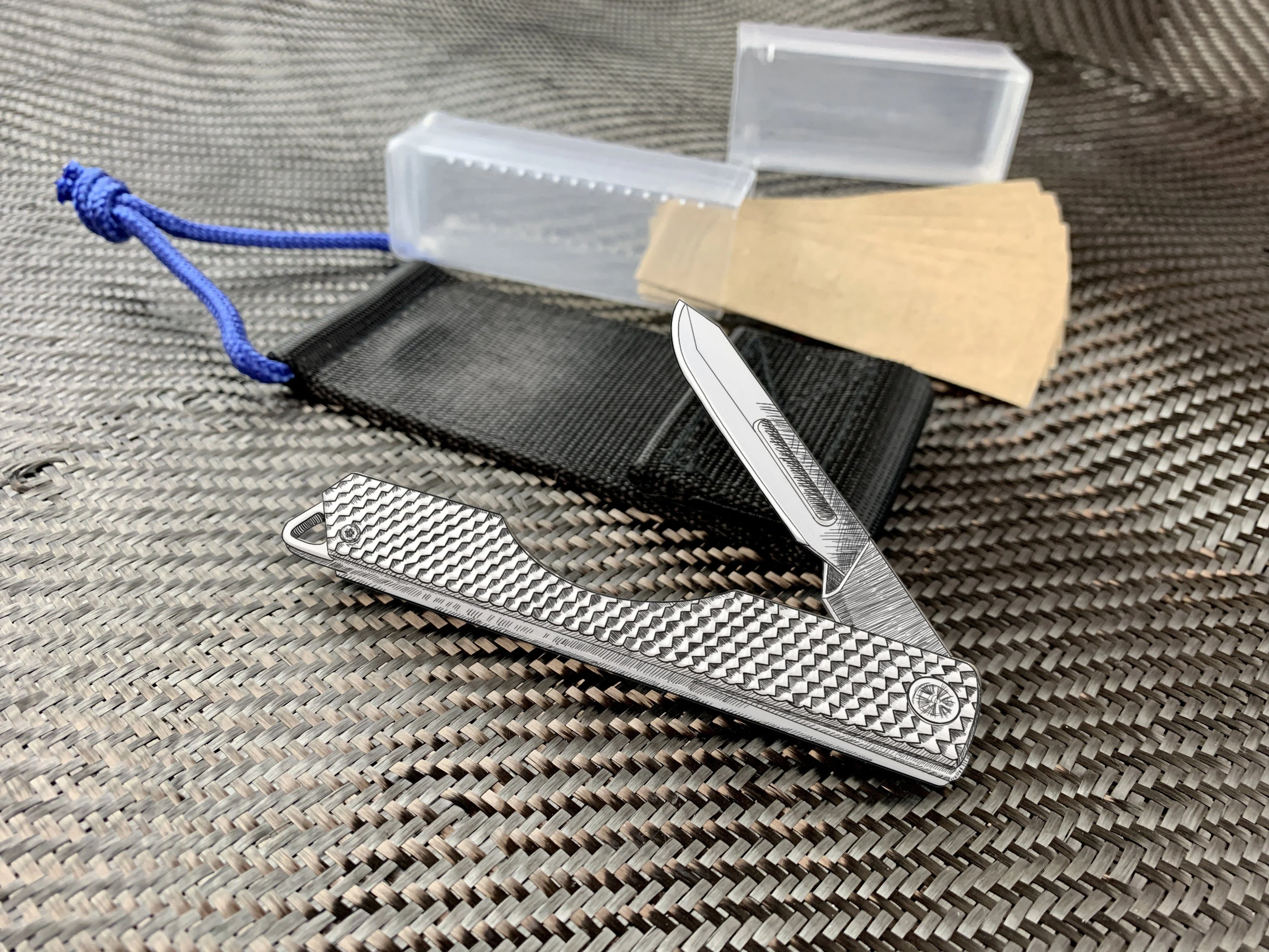 Oversized - Folding Titanium Craft Scalpel Knife + Case + Spare Blades! - Image 13