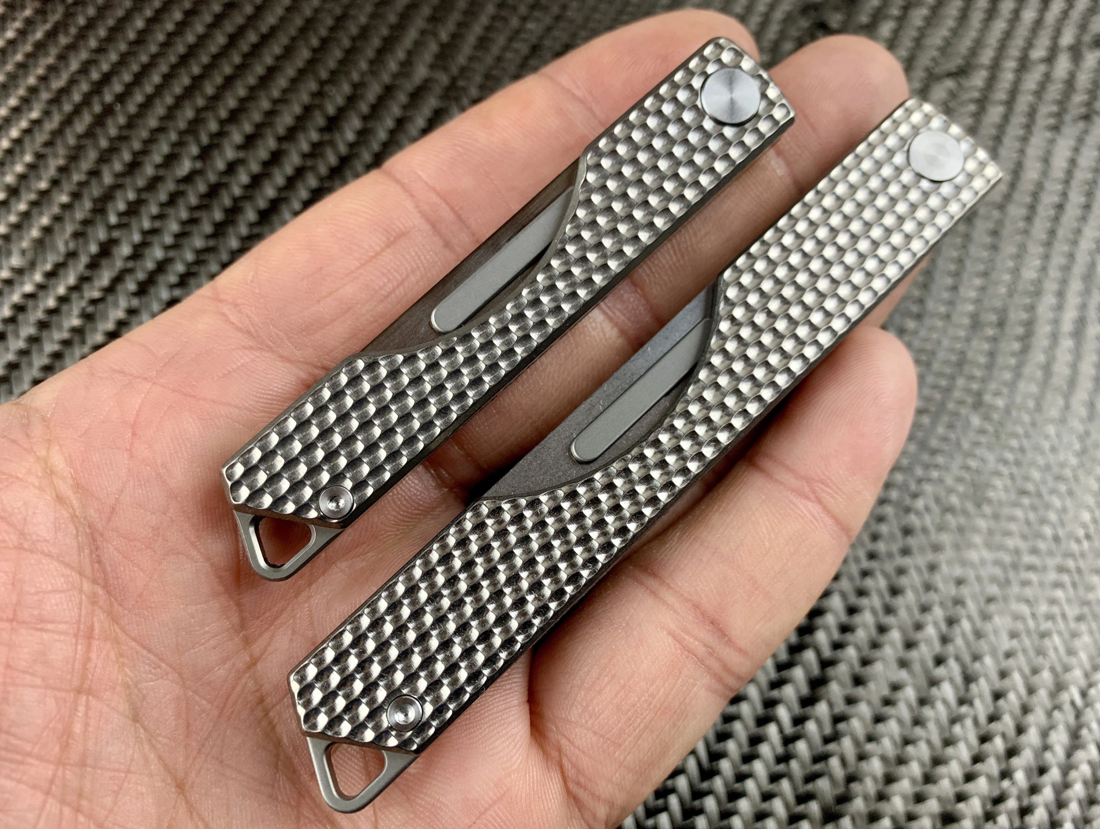 Oversized - Folding Titanium Craft Scalpel Knife + Case + Spare Blades! - Image 9